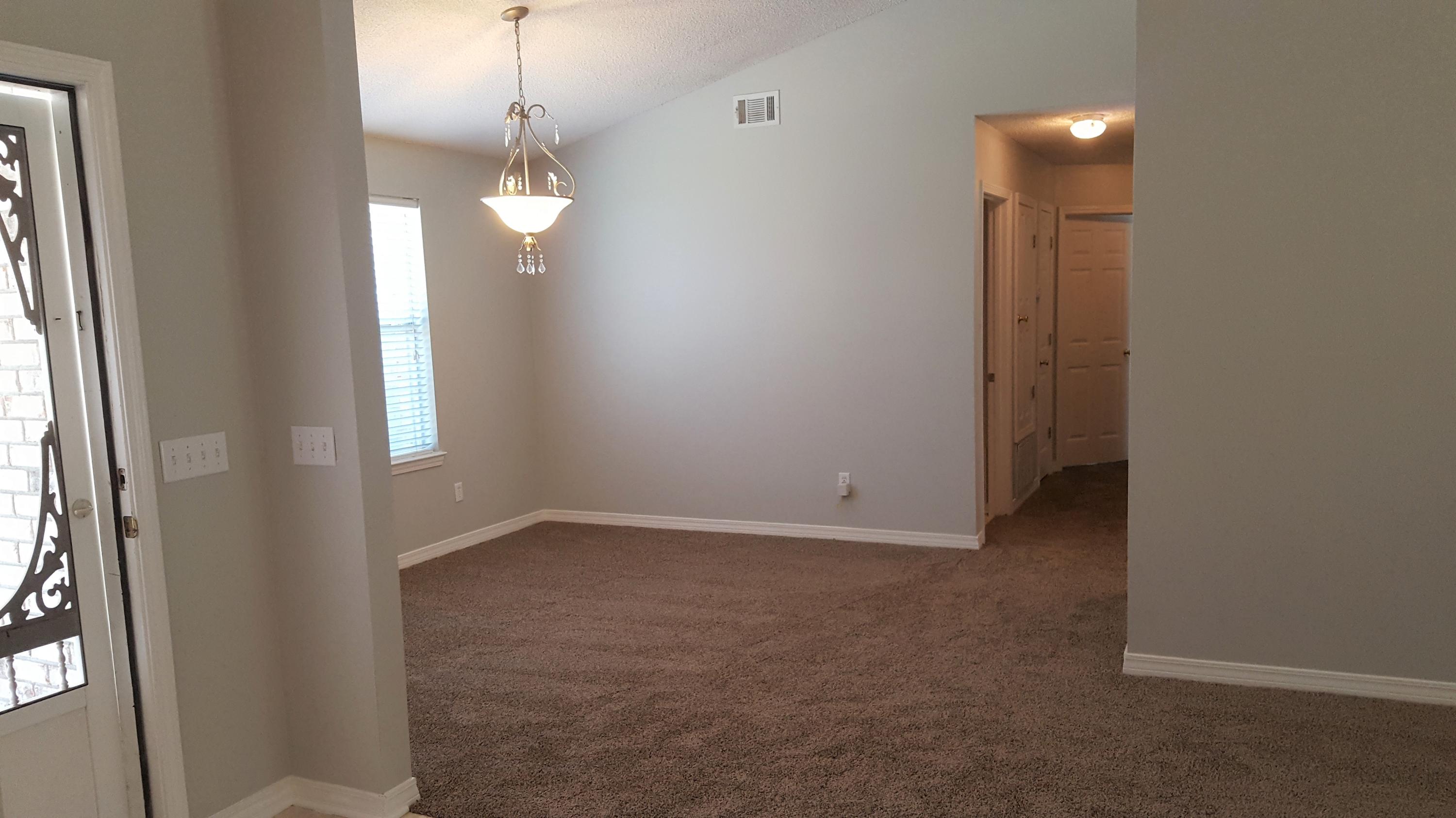 COUNTRY BREEZE ESTATES - Residential