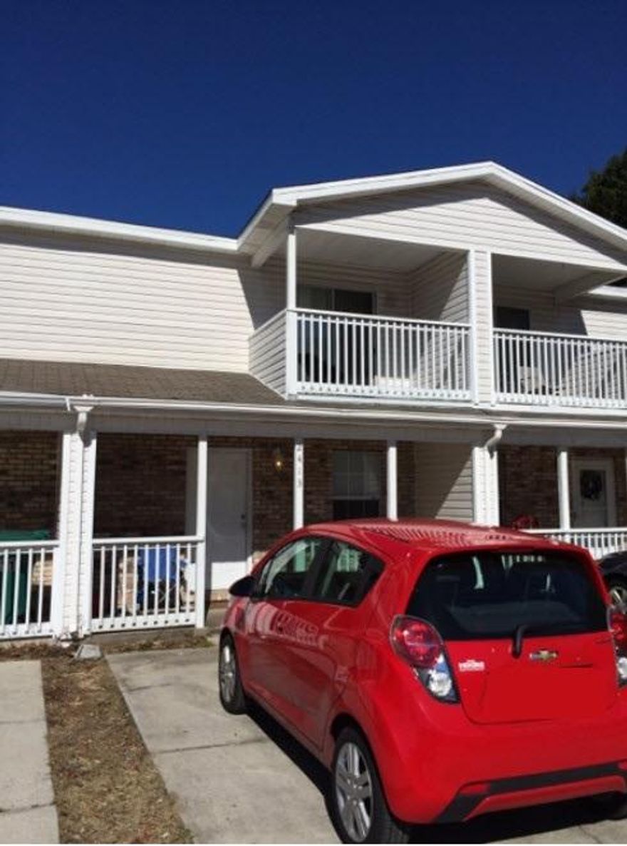 Great open floor plan downstairs with a half bath. Two master bedrooms, each with its own balcony, upstairs. Small pet will be considered with owner approval and a non-refundable pet fee of $250. Privacy fenced backyard. No smoking.