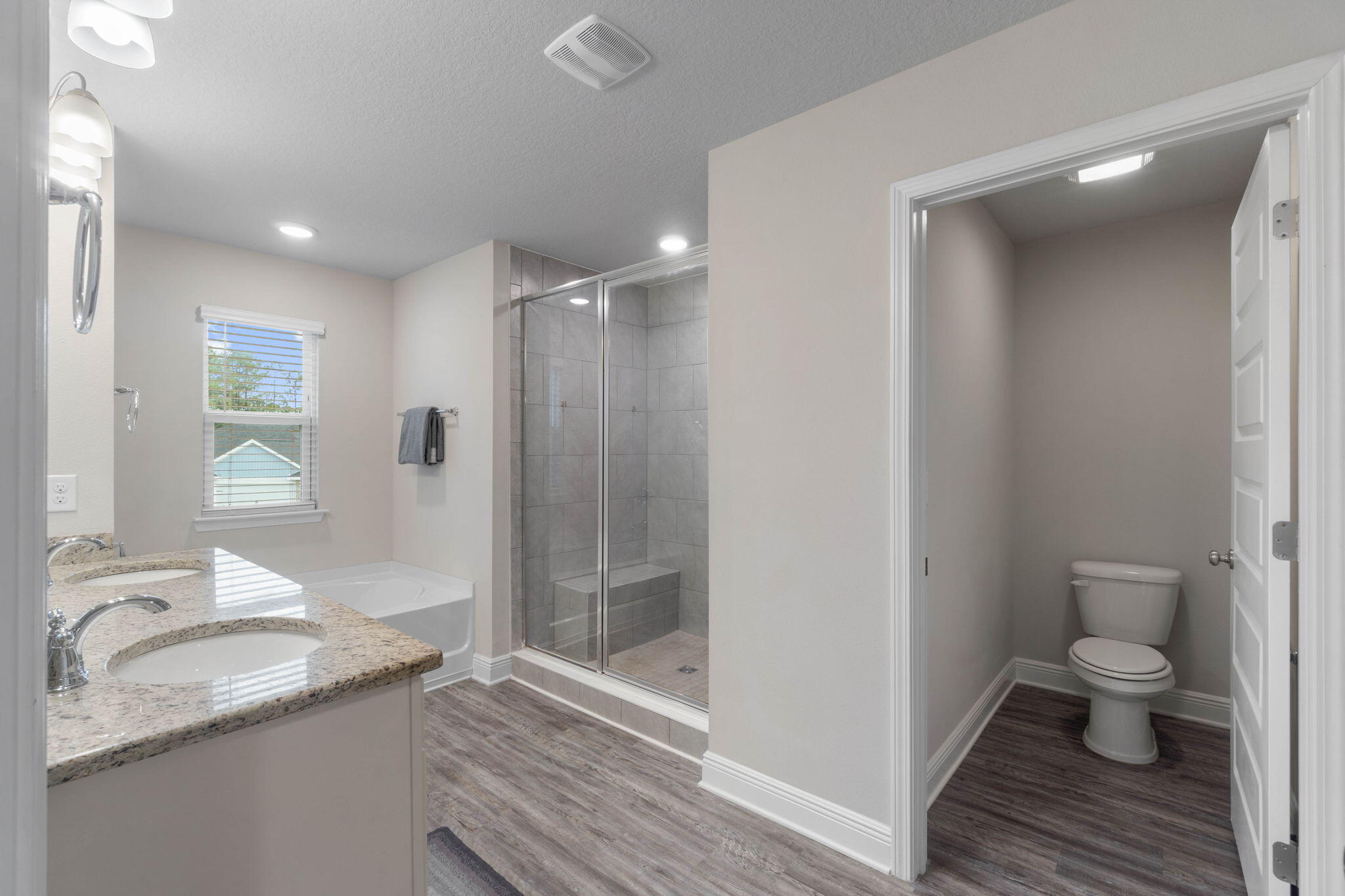 TREASURE ISLE ESTATES - Residential