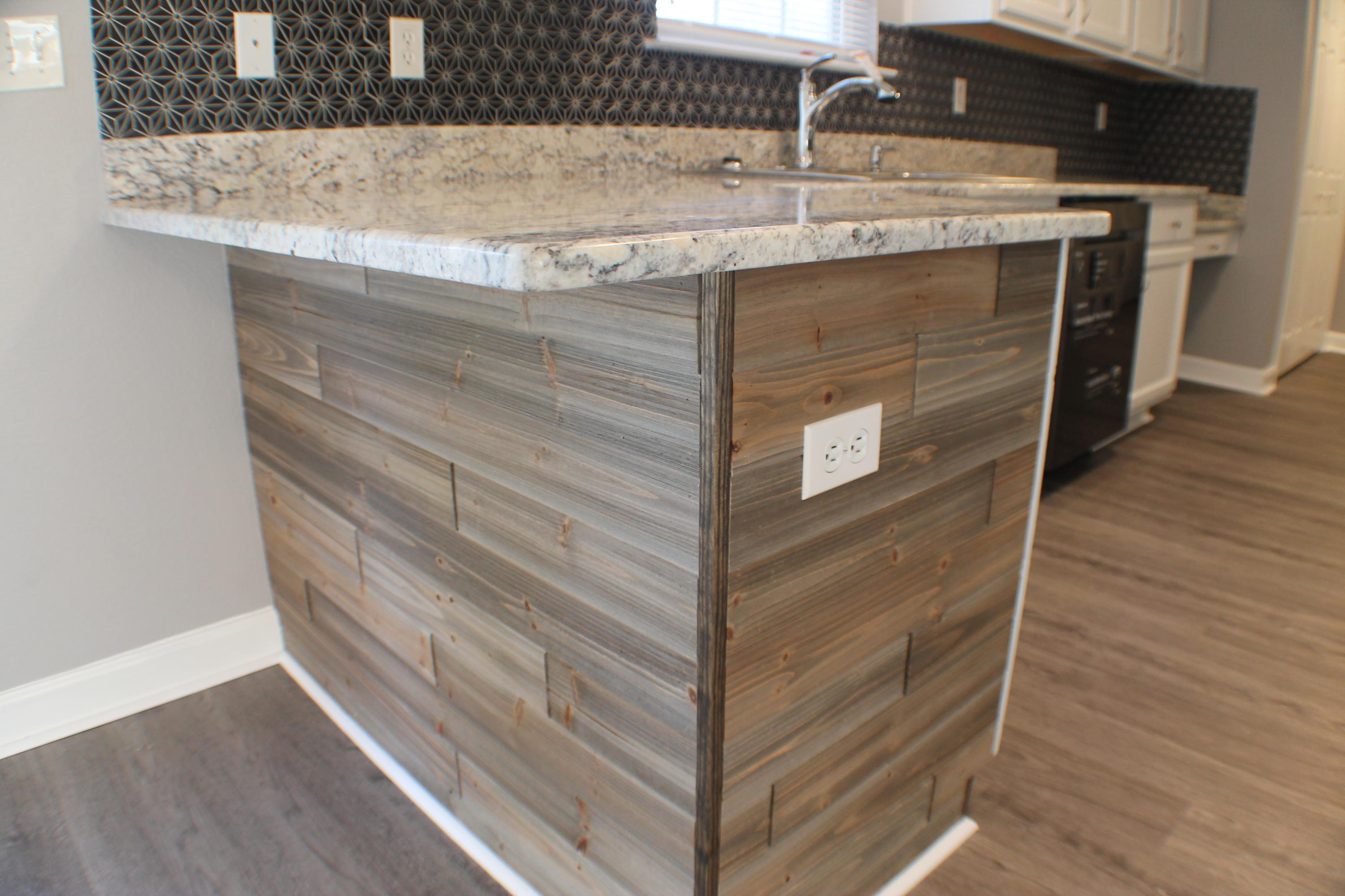 TRIPLE LAKES ESTATES - Residential