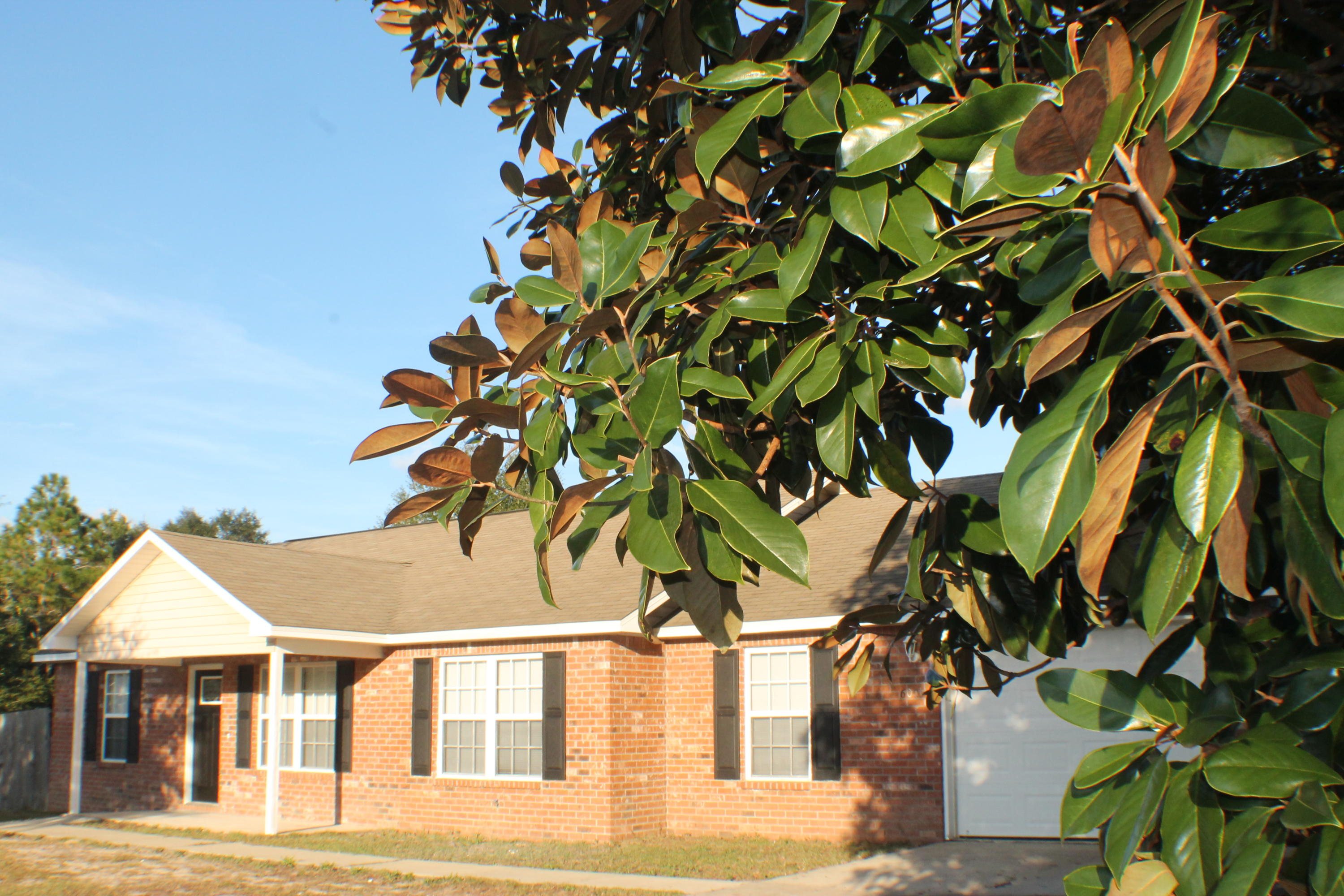 TRIPLE LAKES ESTATES - Residential