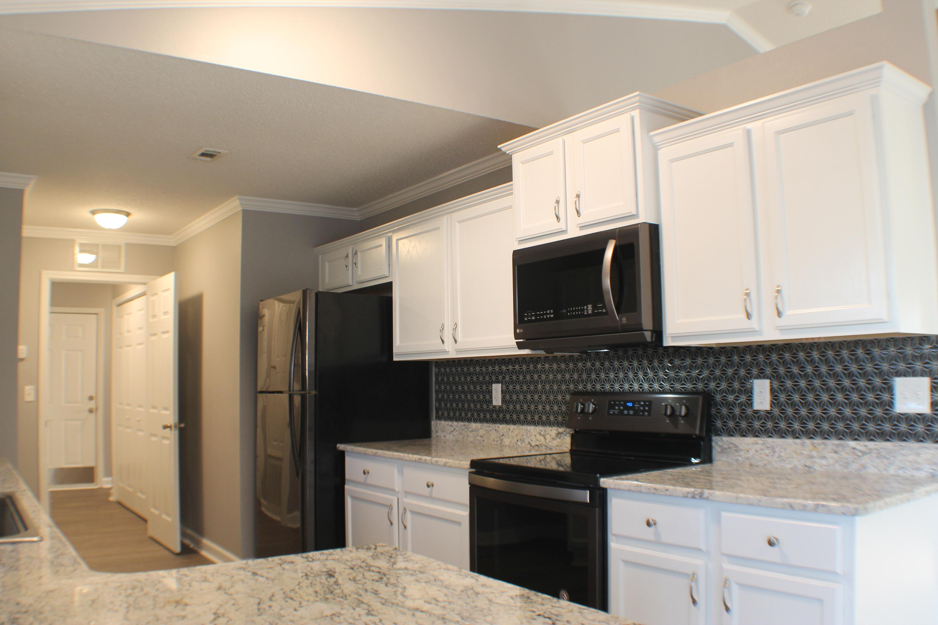 TRIPLE LAKES ESTATES - Residential