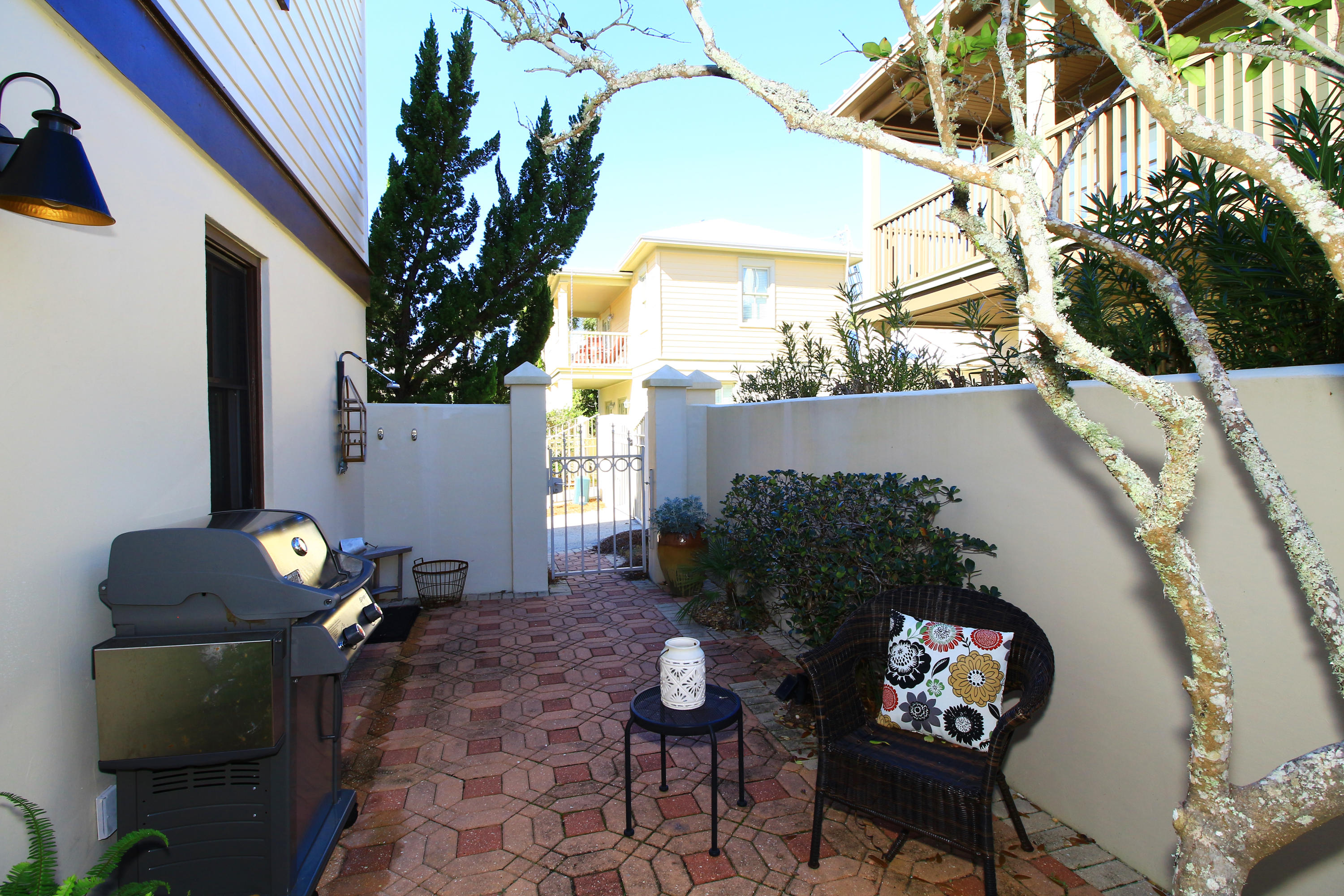 SUNSET BEACH - Residential