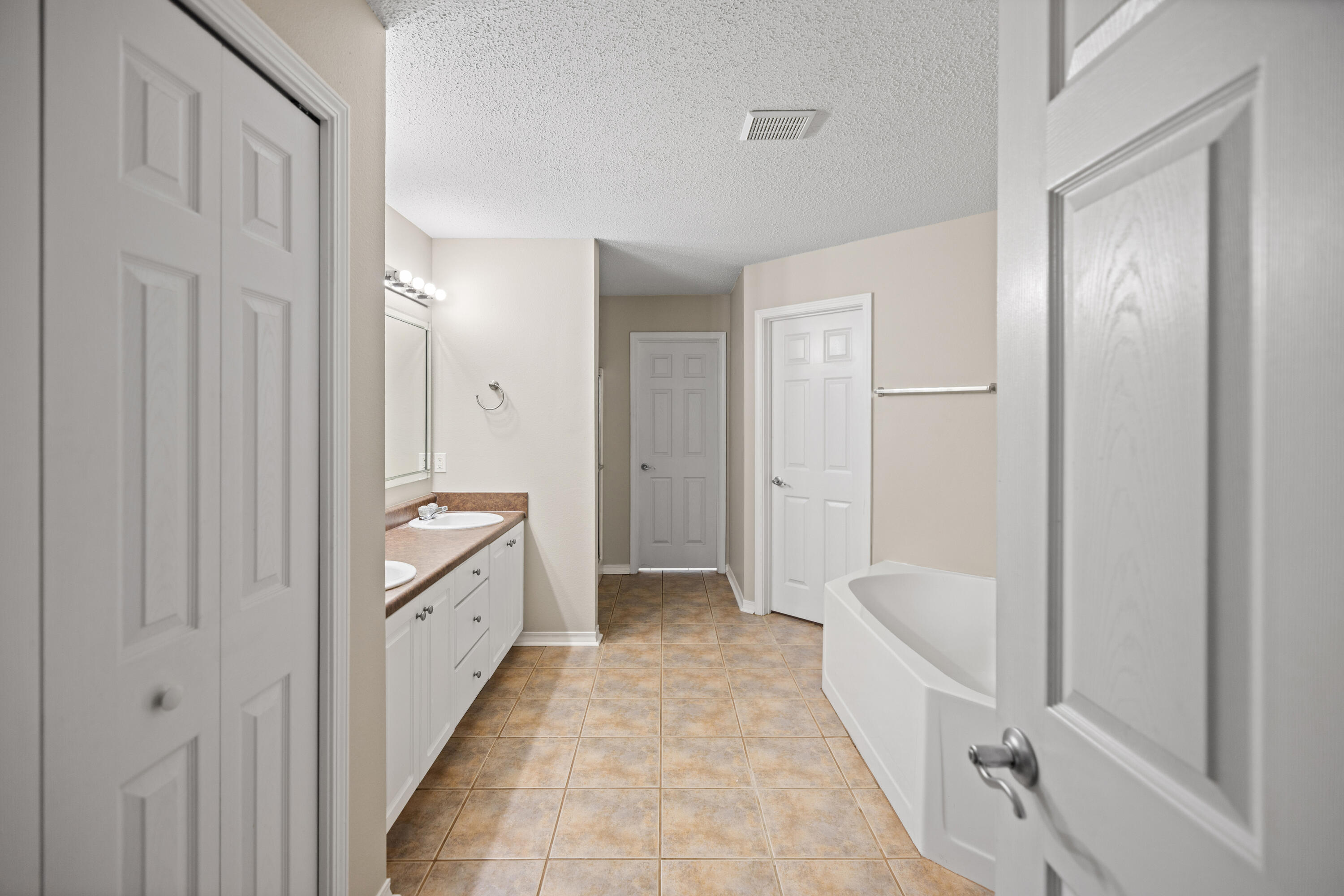 WATERVIEW COVE - Residential