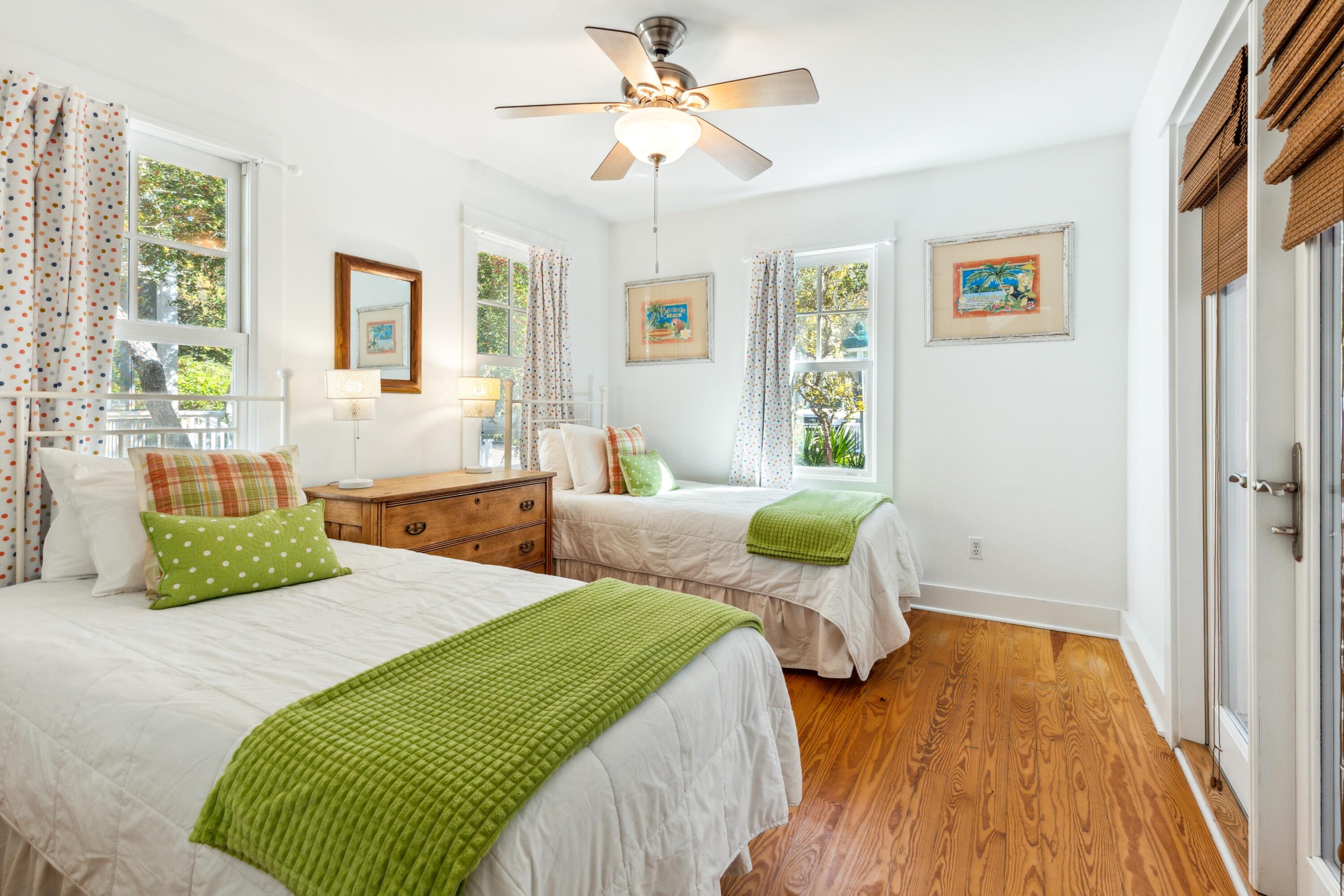 SEASIDE 02 - Residential