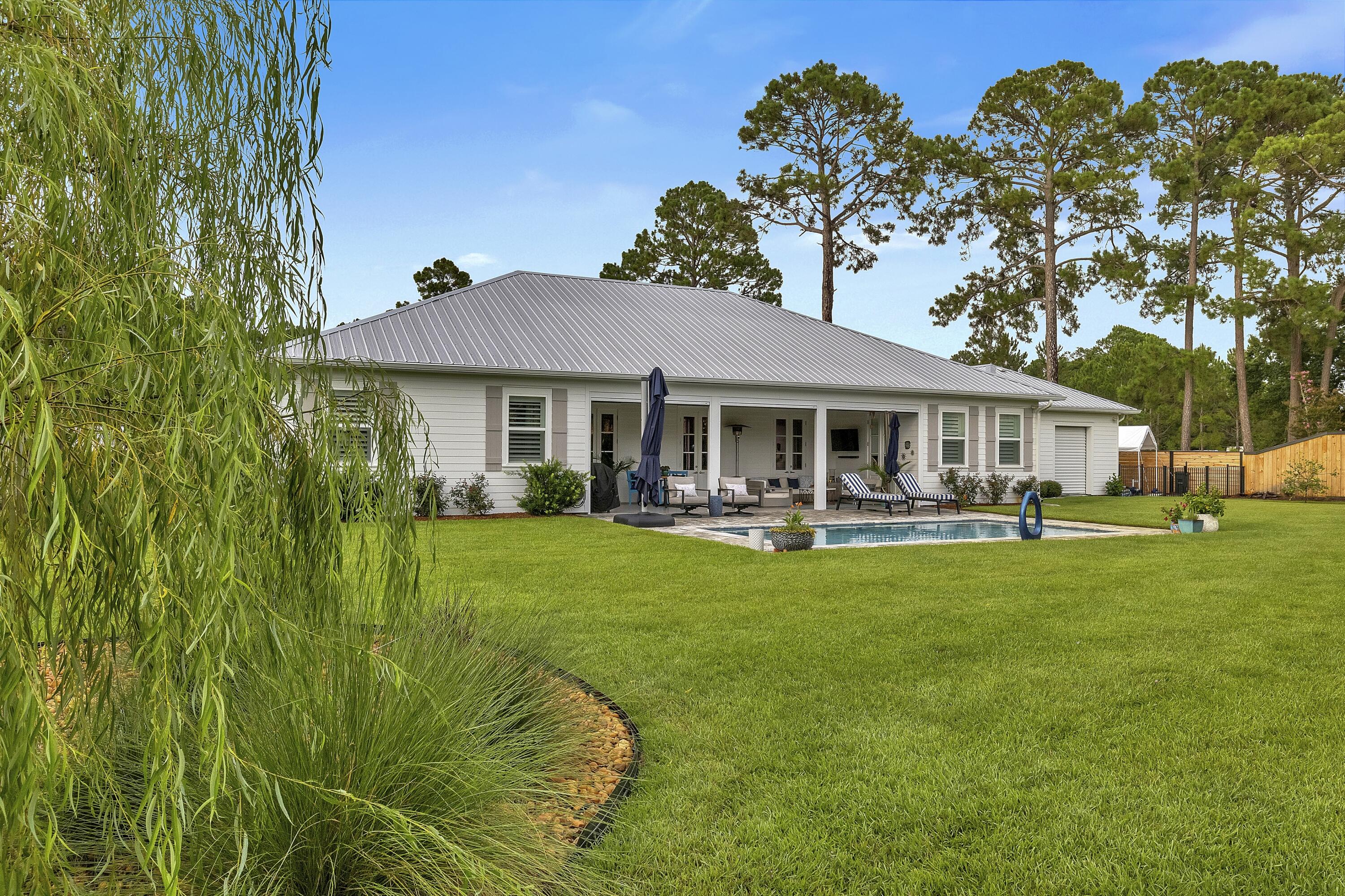 CANO ESTATES - Residential