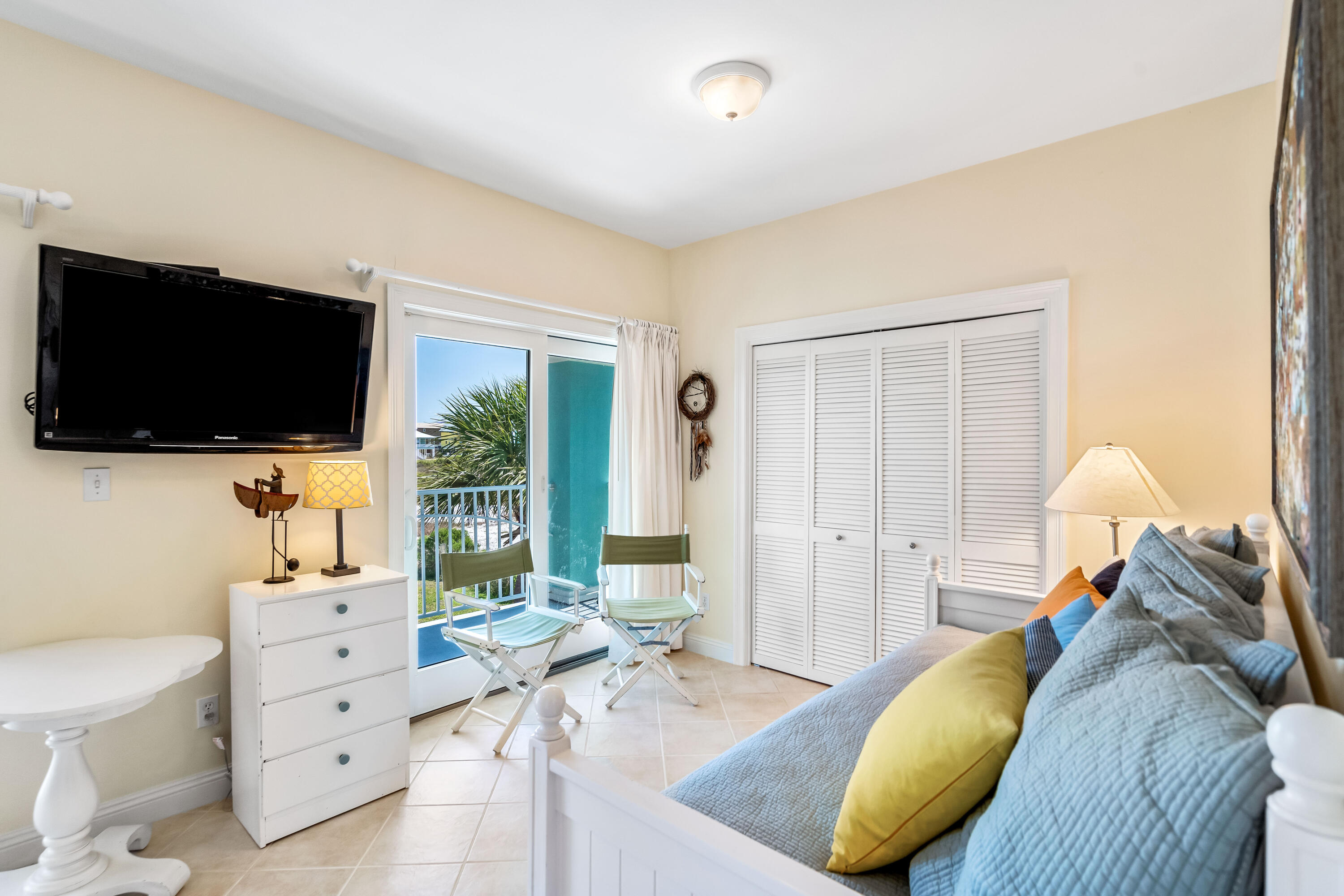 CARIBBEAN ISLES - Residential