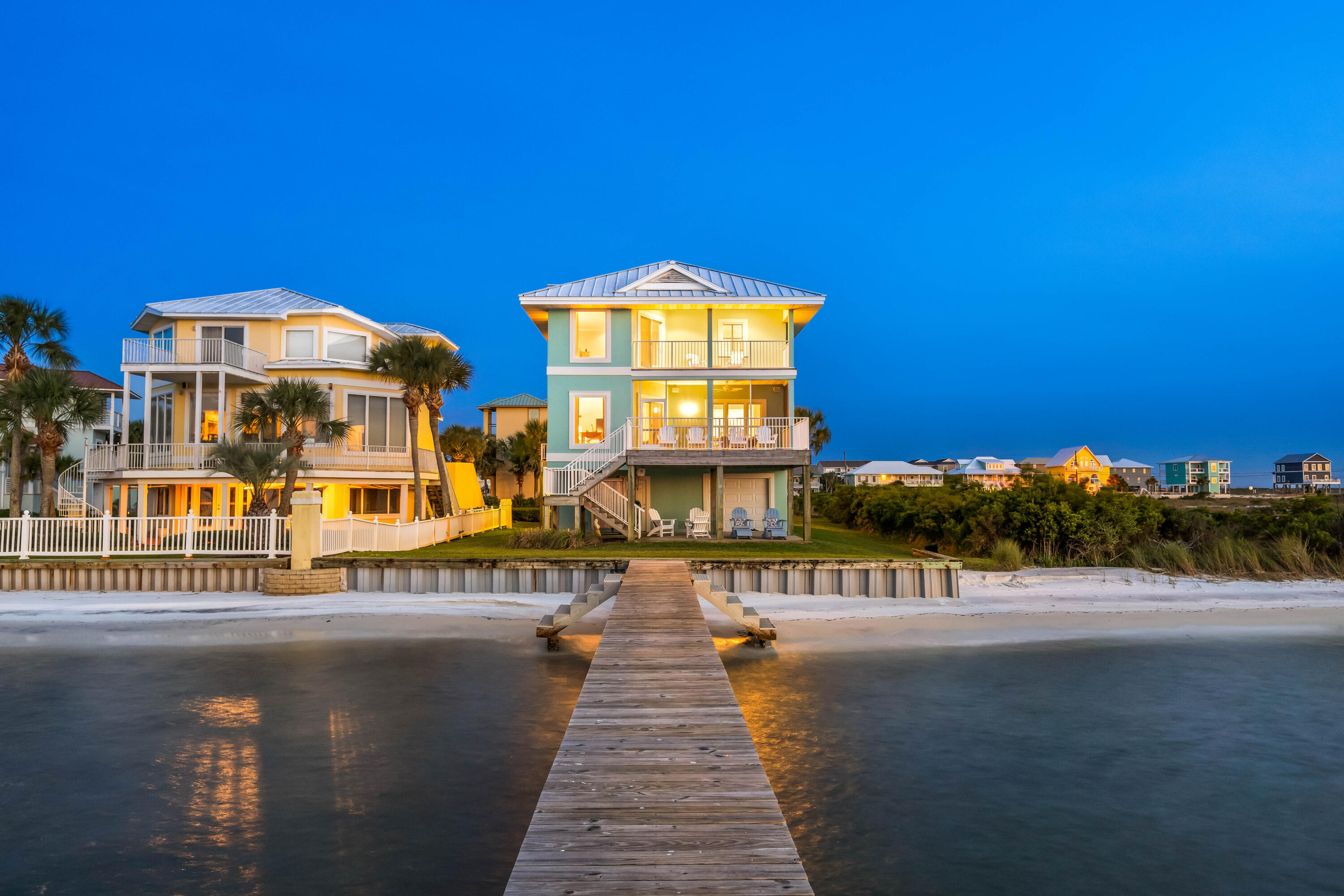 CARIBBEAN ISLES - Residential