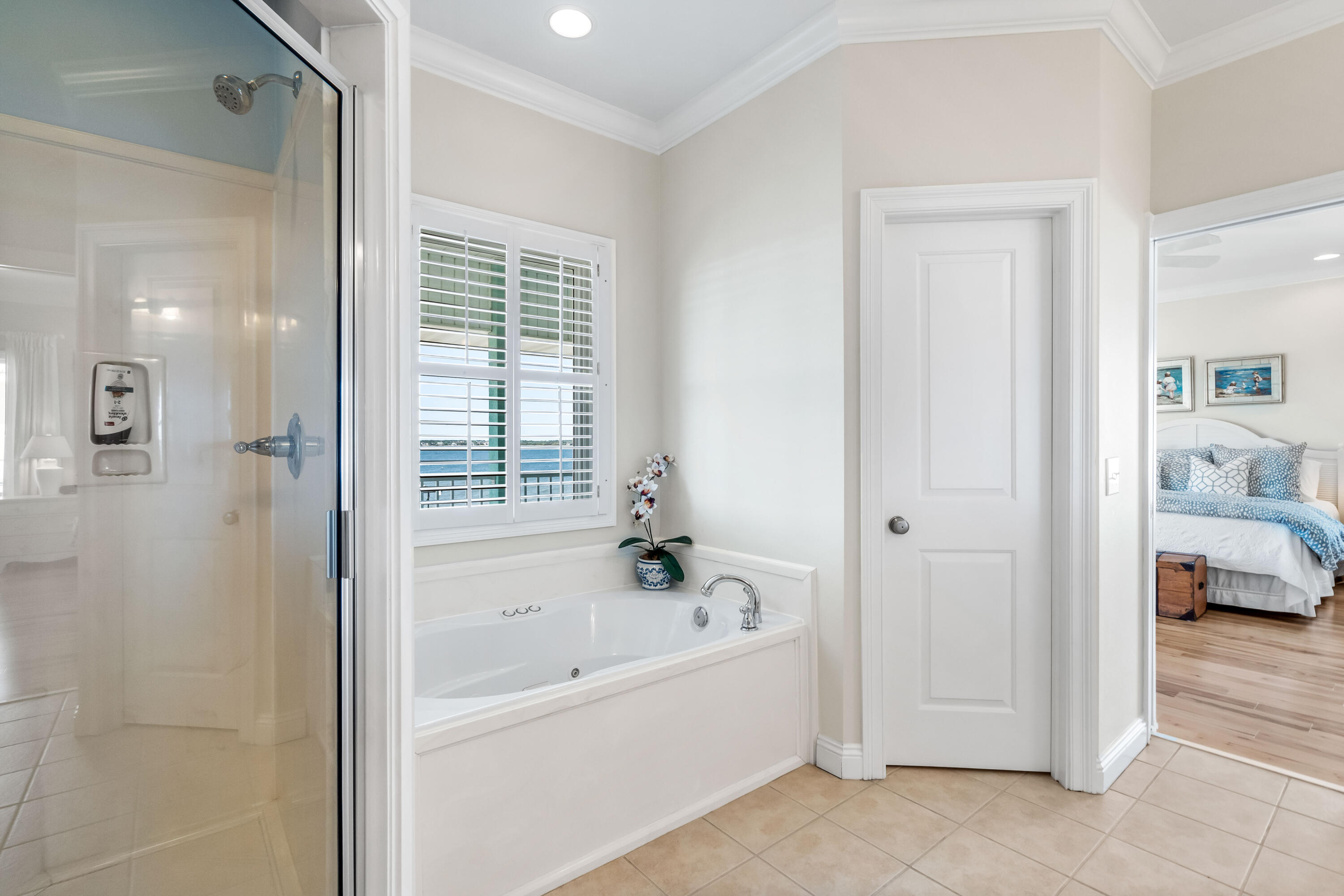 CARIBBEAN ISLES - Residential