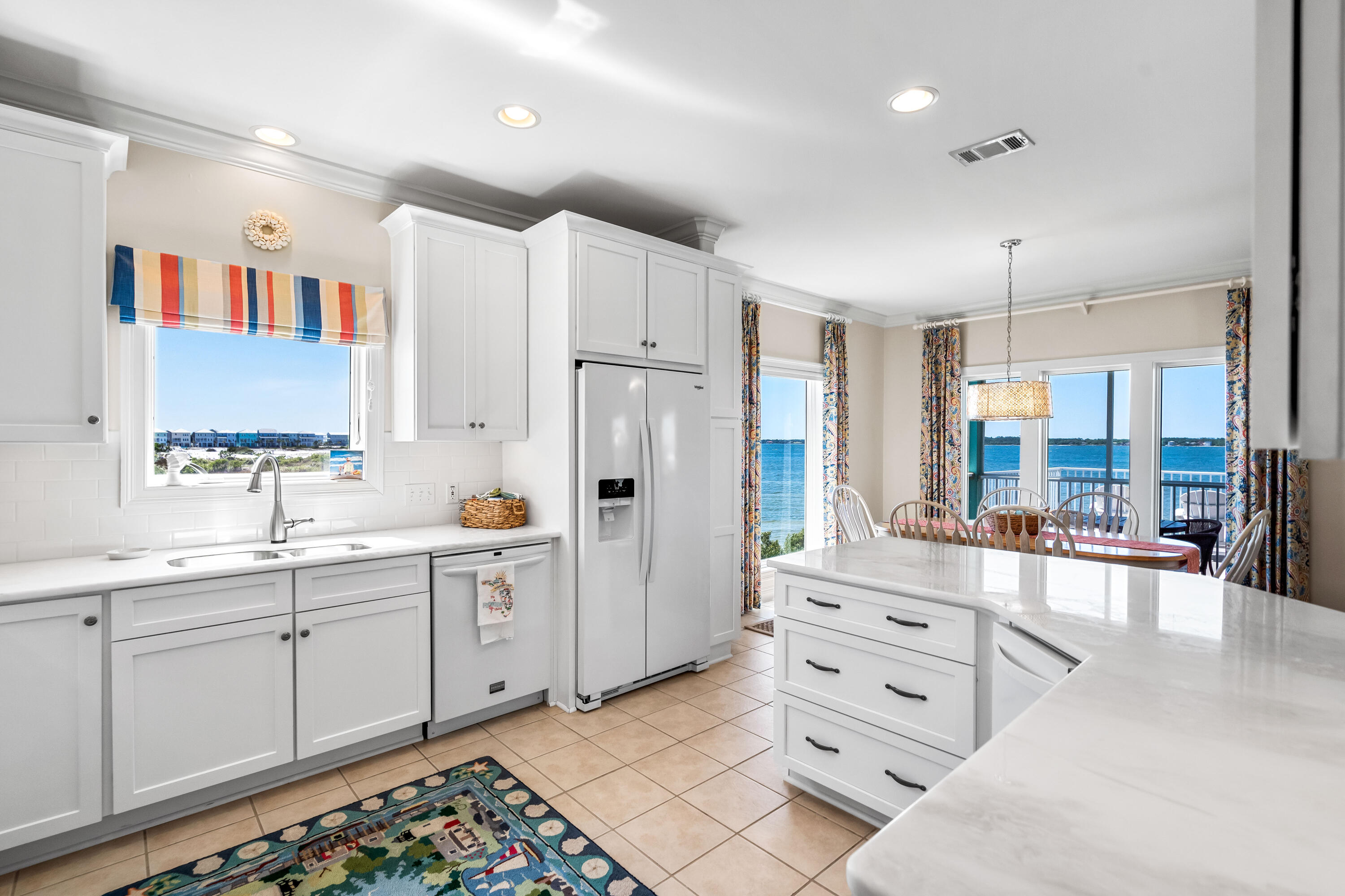 CARIBBEAN ISLES - Residential