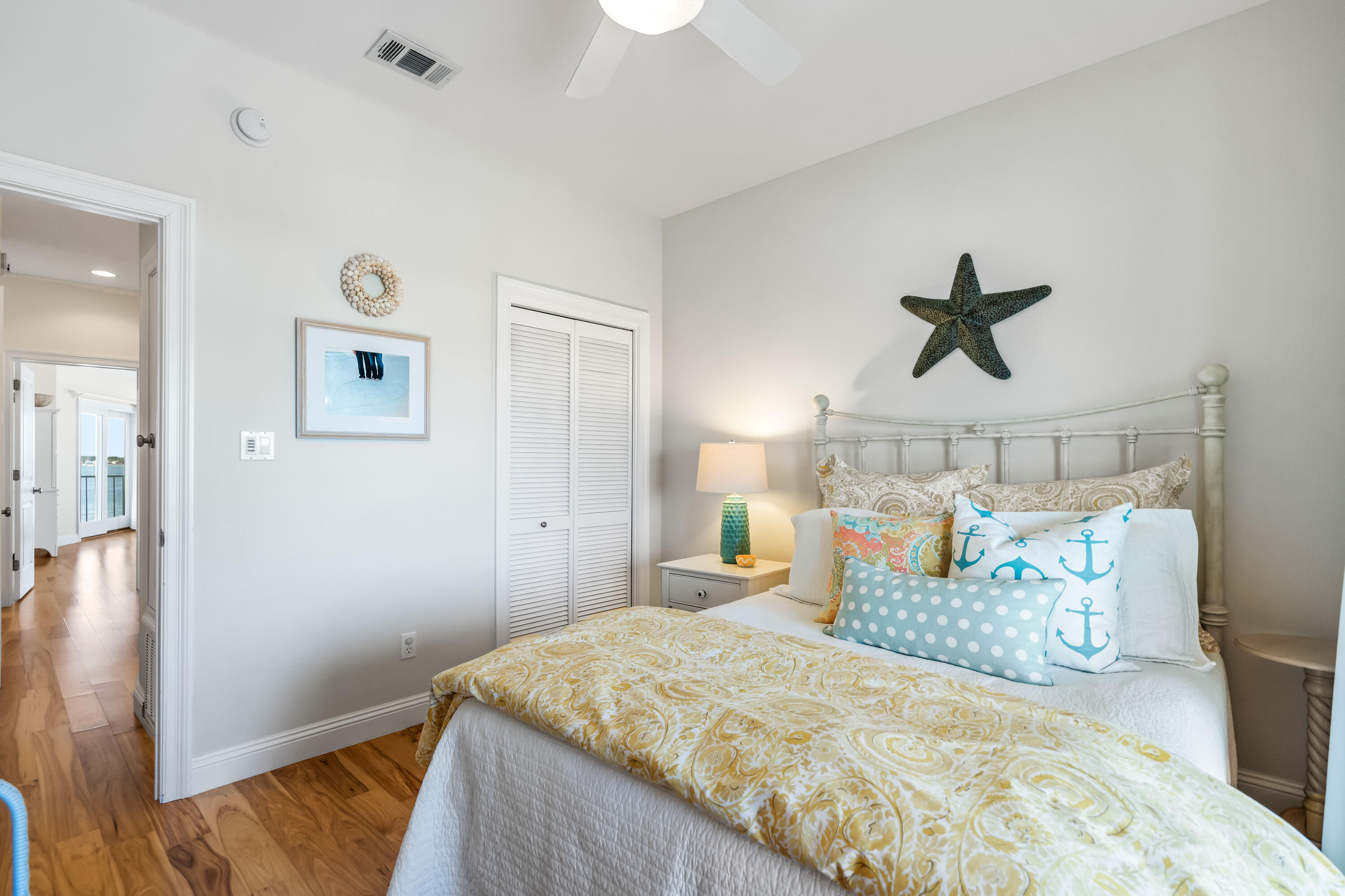 CARIBBEAN ISLES - Residential
