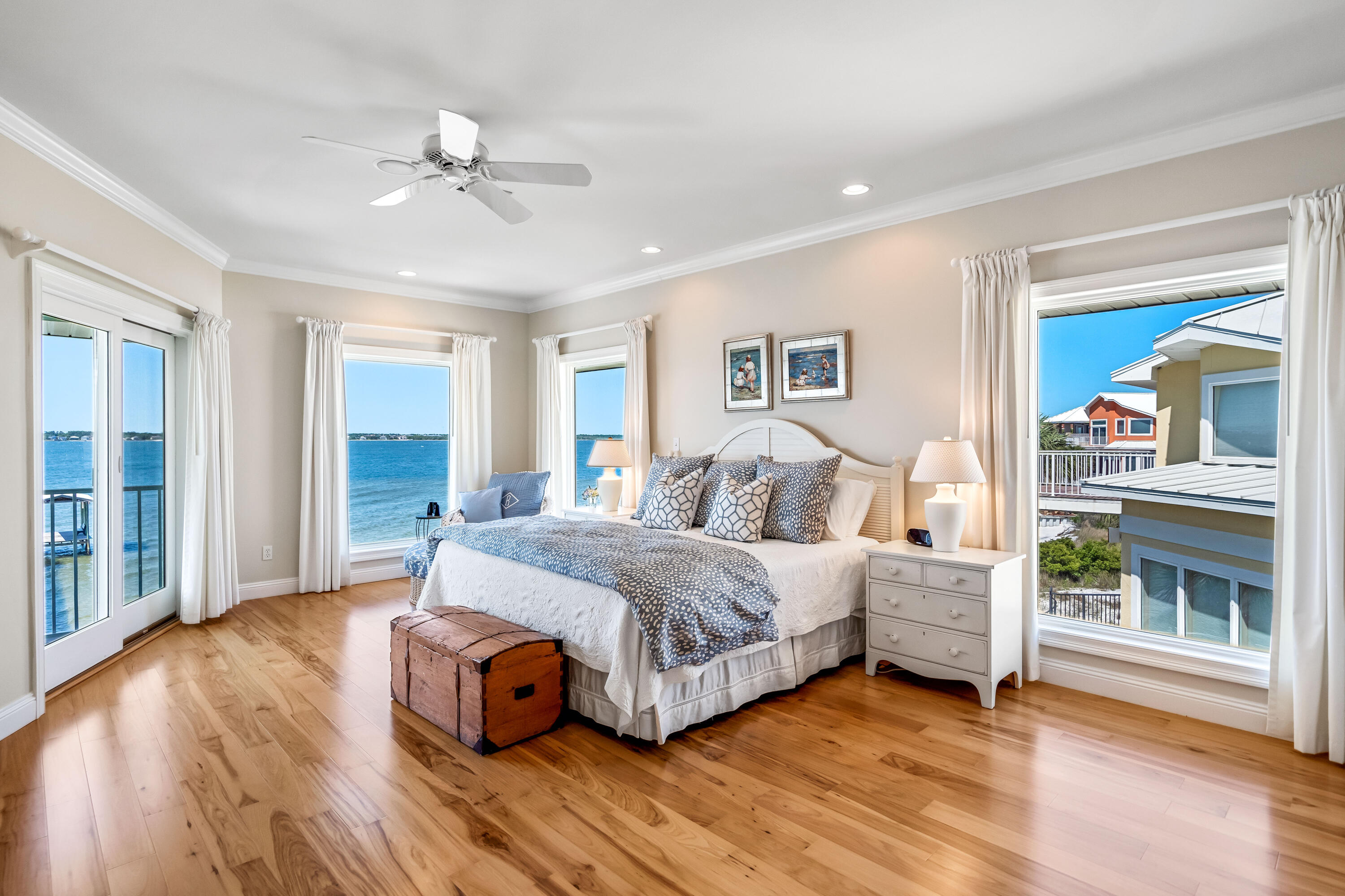 CARIBBEAN ISLES - Residential