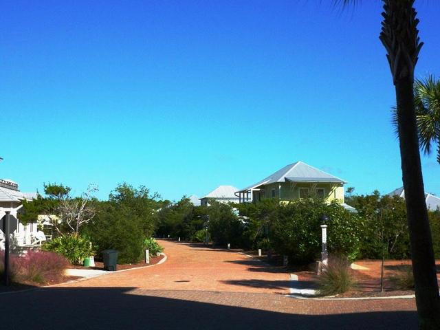 MAGNOLIA COTTAGES - Residential