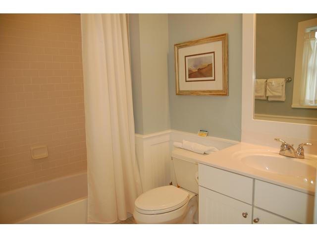 MAGNOLIA COTTAGES - Residential