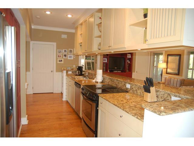 MAGNOLIA COTTAGES - Residential