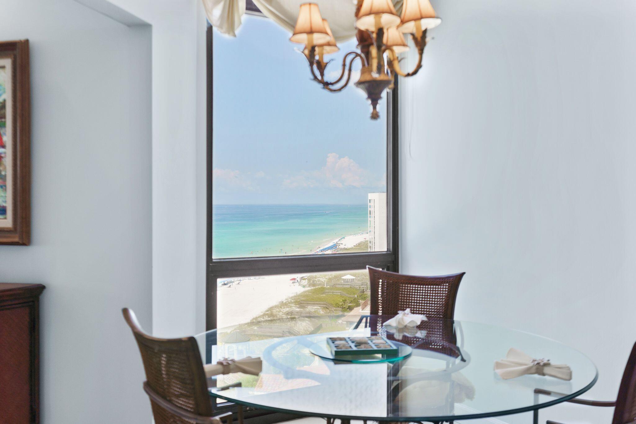 REGENCY TOWERS - Residential