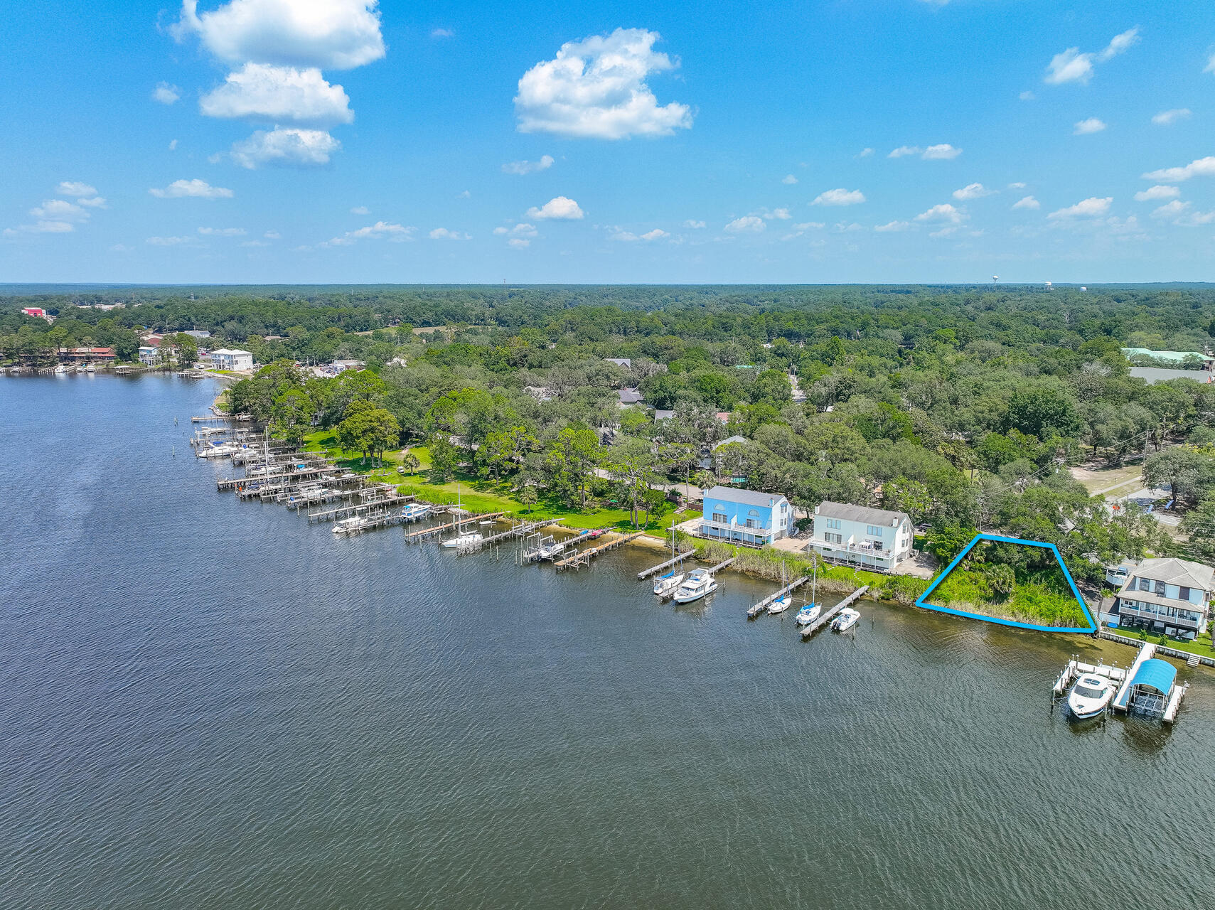 METES & BOUNDS - Land