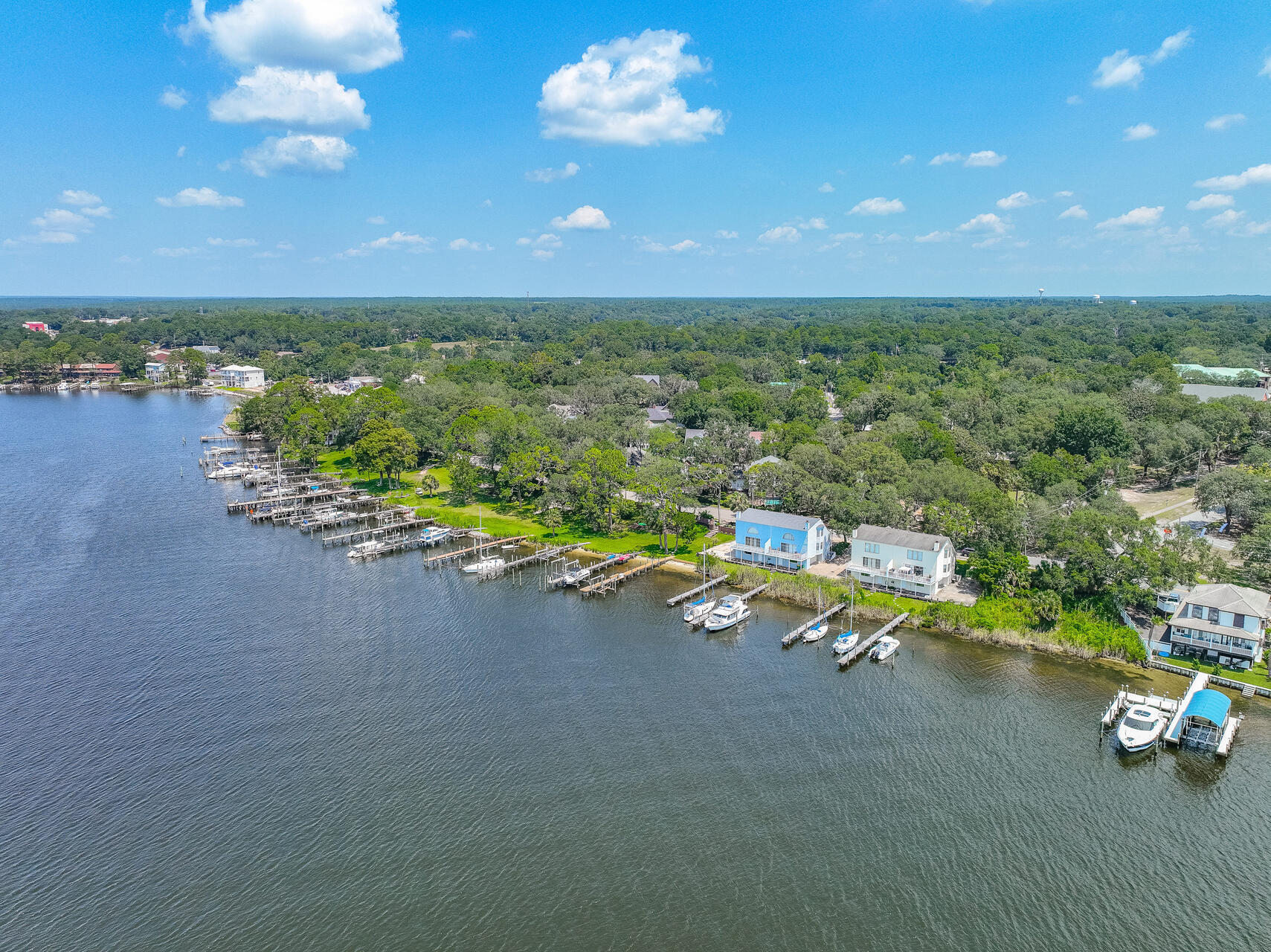 METES & BOUNDS - Land