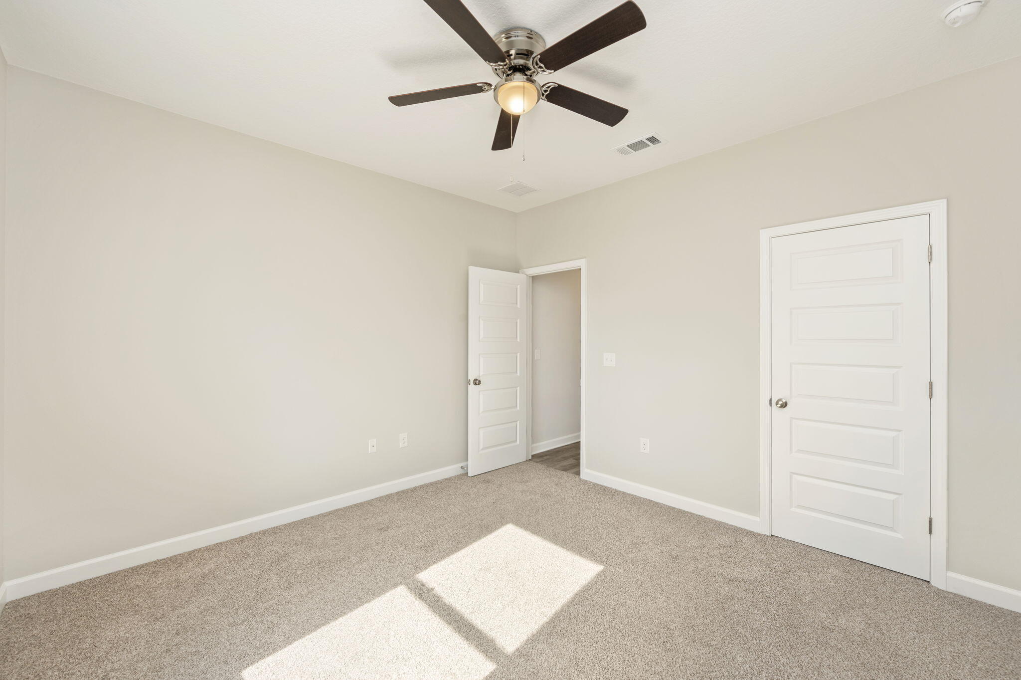 GARDEN CITY - Residential