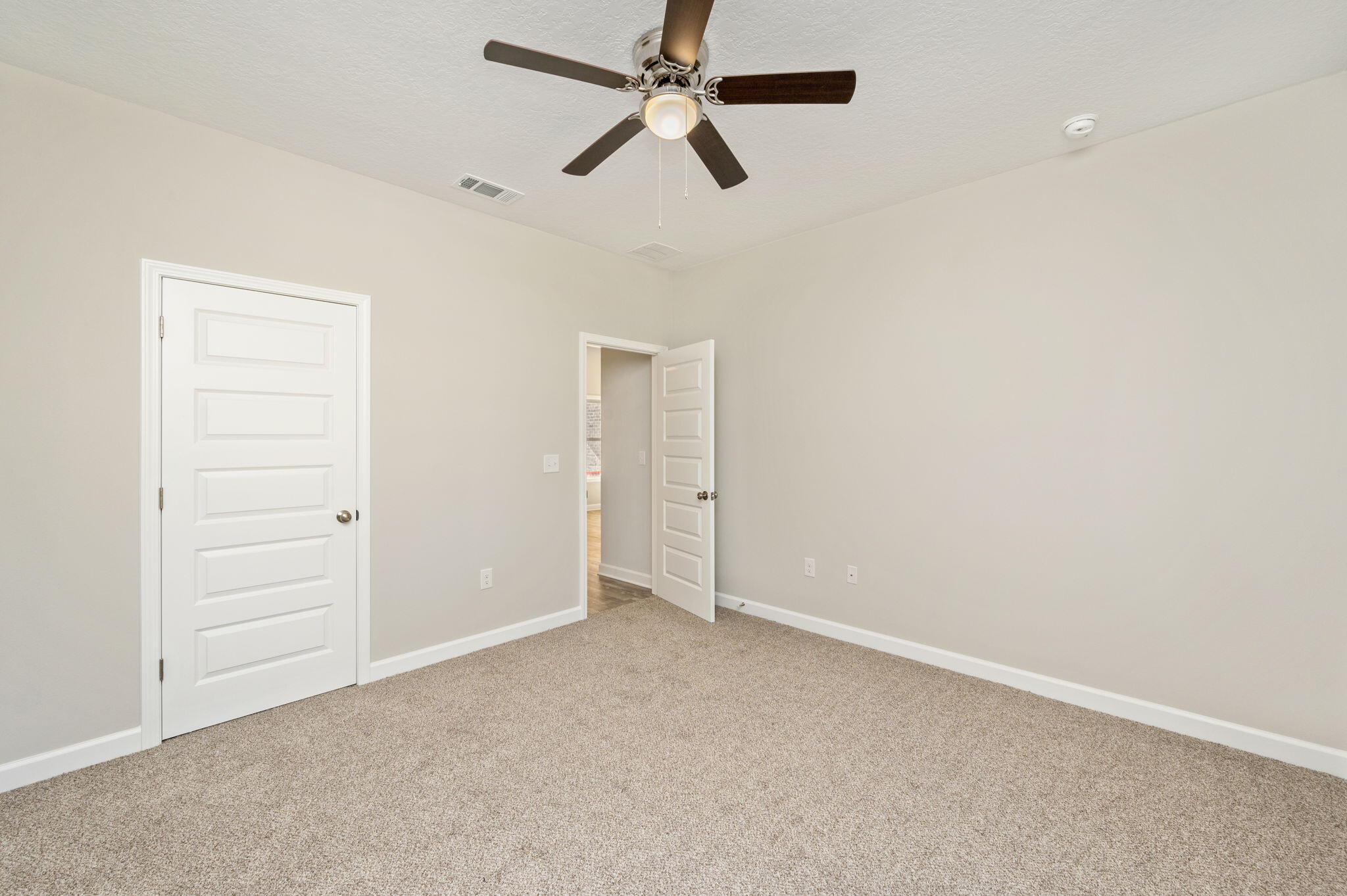 GARDEN CITY - Residential