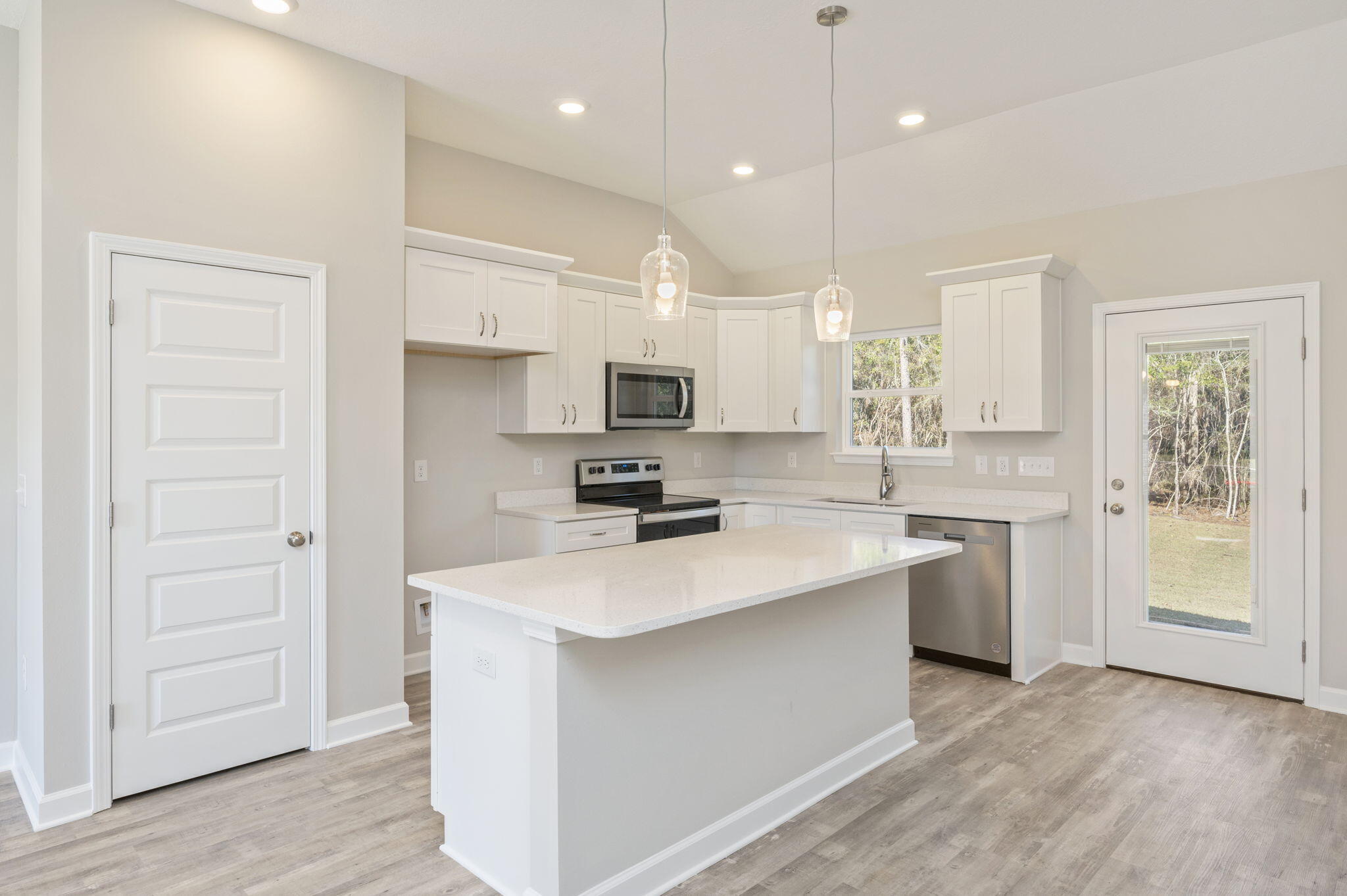 GARDEN CITY - Residential