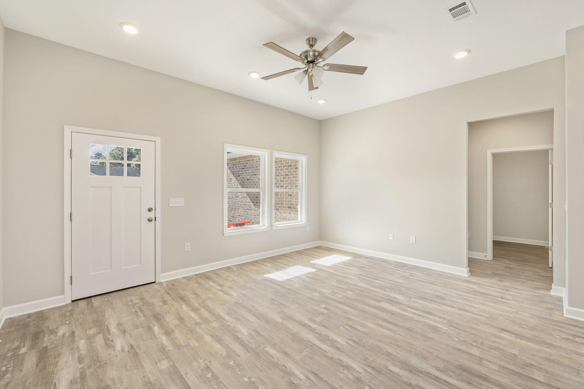 GARDEN CITY - Residential