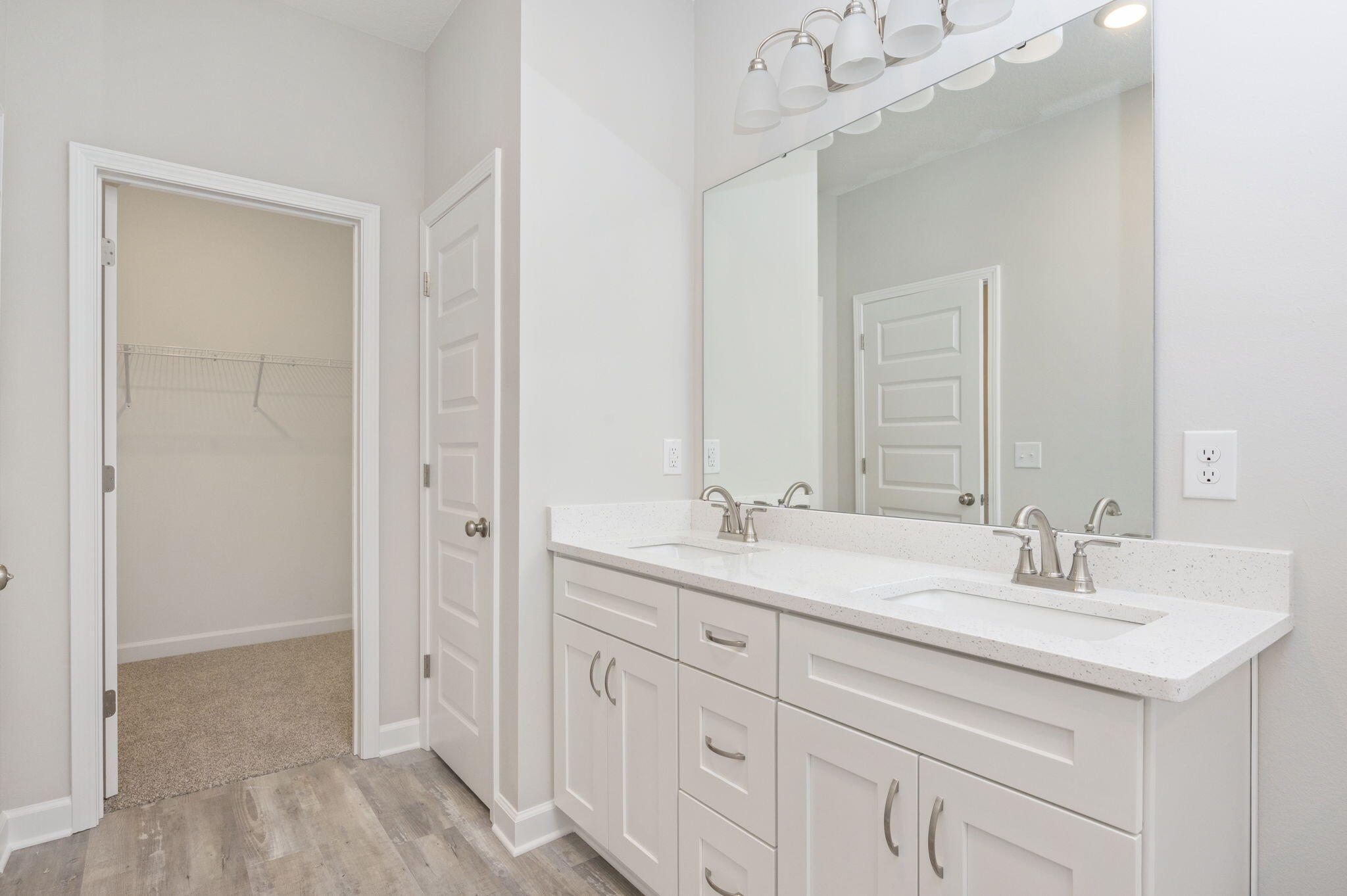 GARDEN CITY - Residential