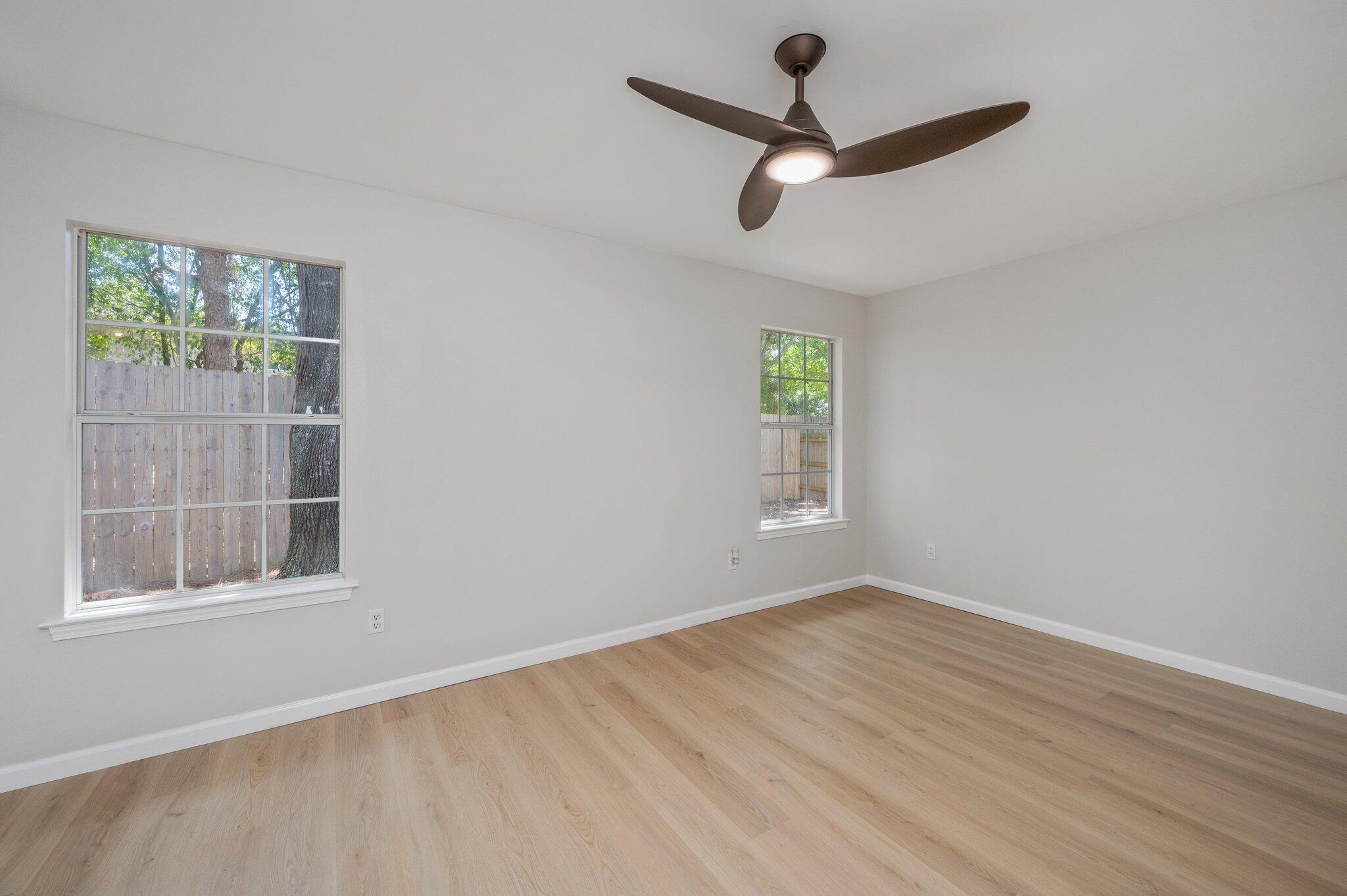 EMERALD ESTATES - Residential