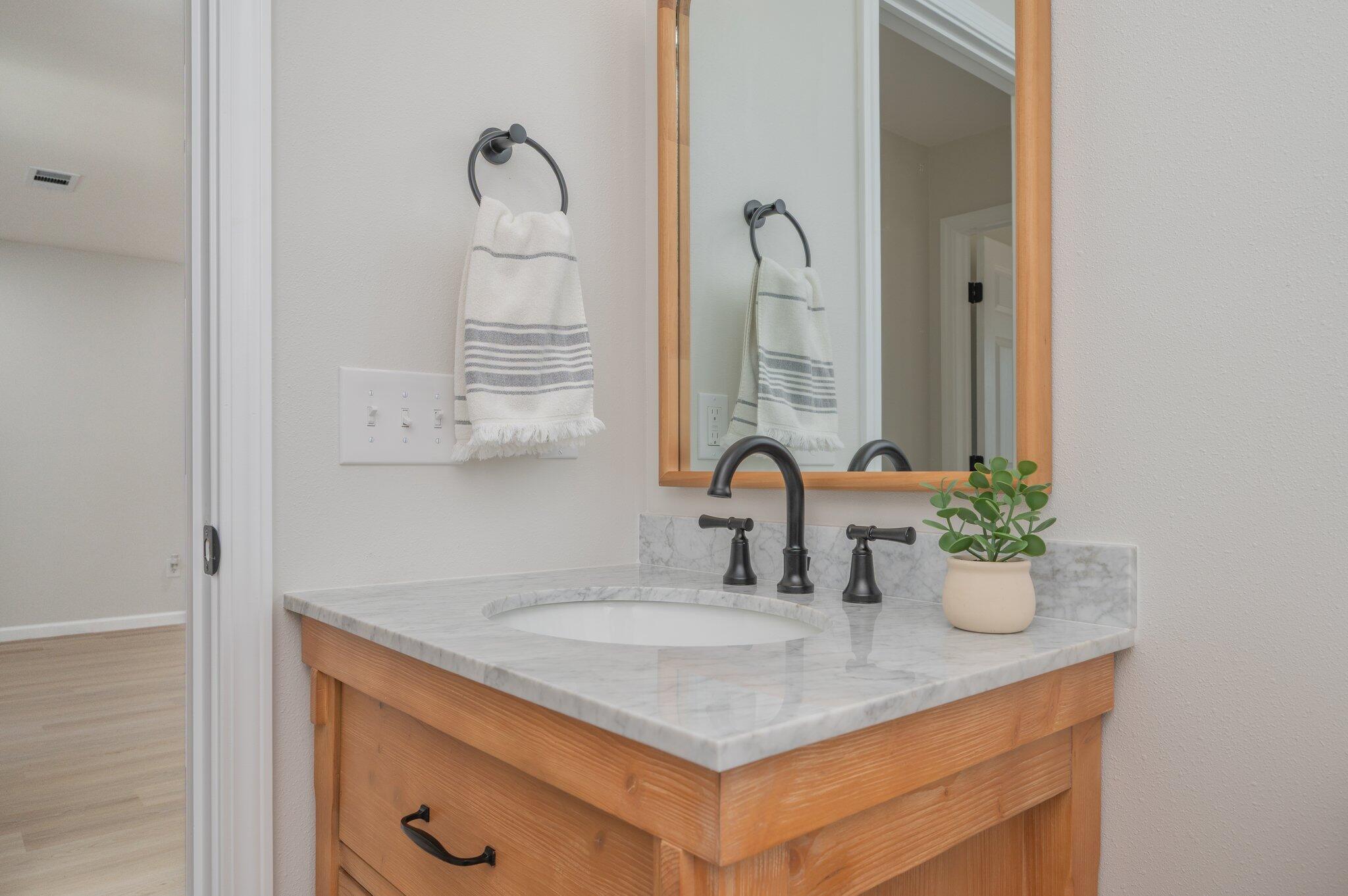 EMERALD ESTATES - Residential