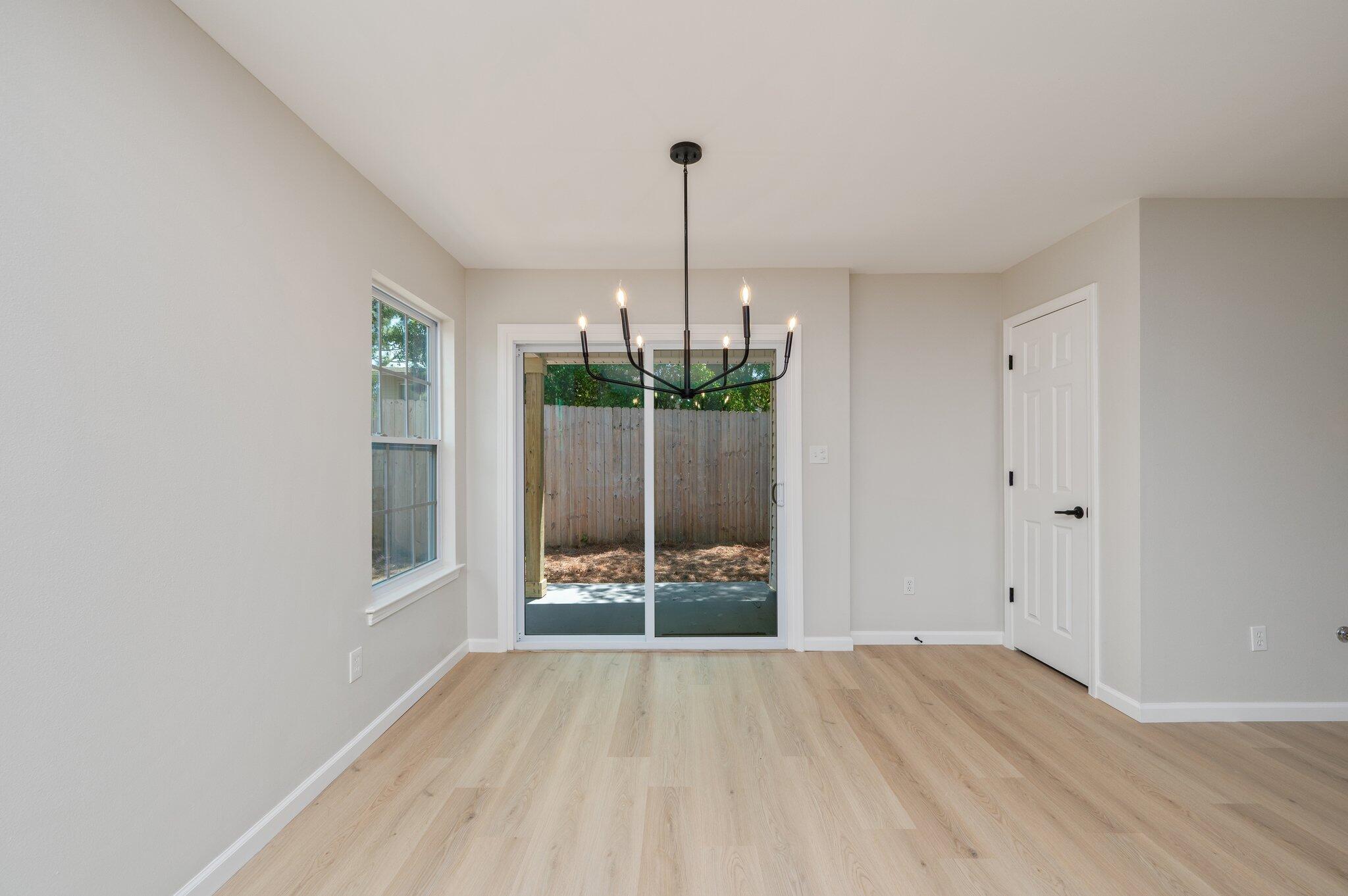 EMERALD ESTATES - Residential