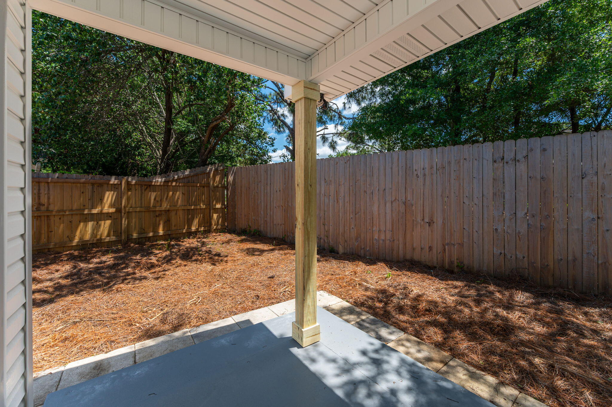 EMERALD ESTATES - Residential