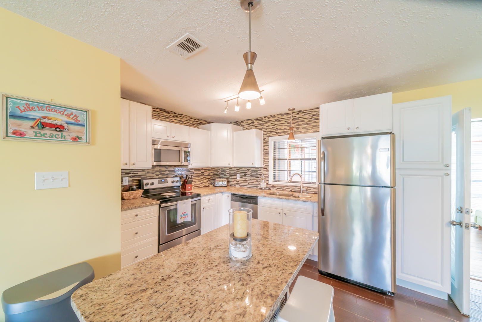 EL CENTRO BEACH - Residential