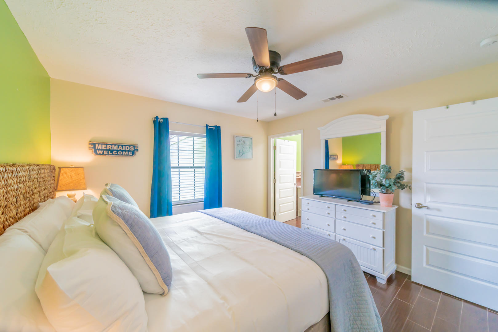 EL CENTRO BEACH - Residential