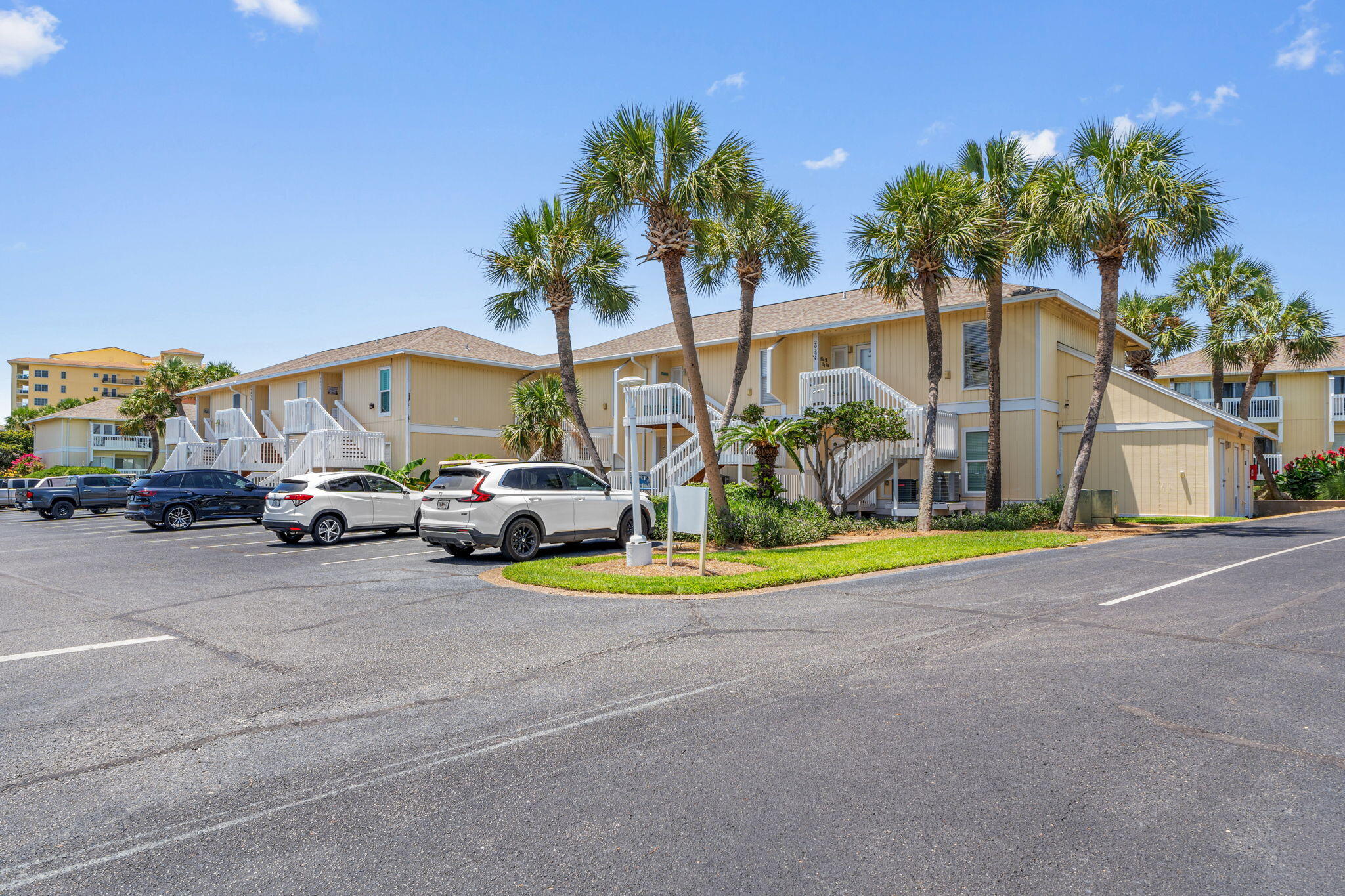 SANDPIPER COVE PHASE #1 UNIT F BLDG 13 - Residential