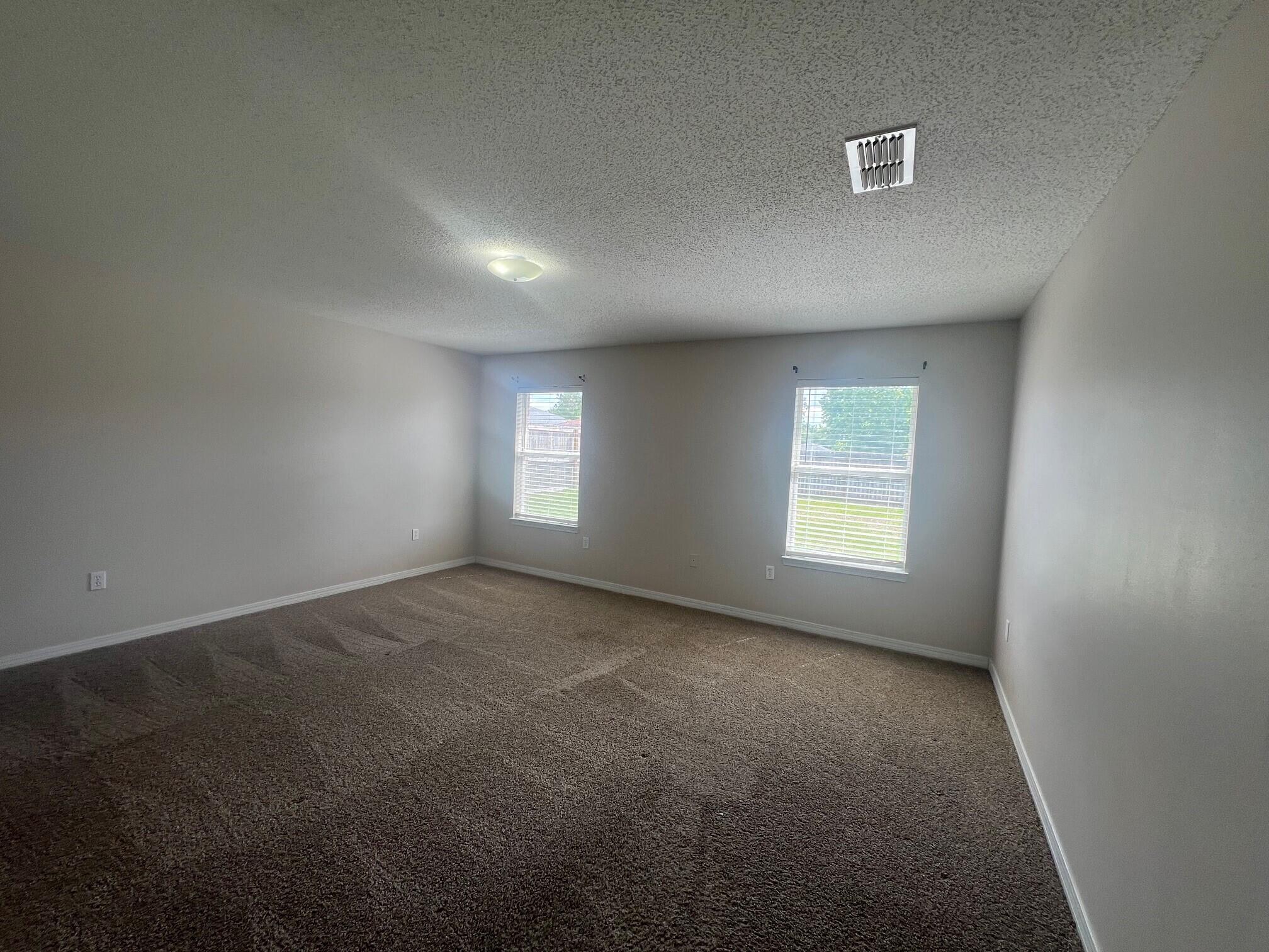REDSTONE ESTATES - Residential Lease