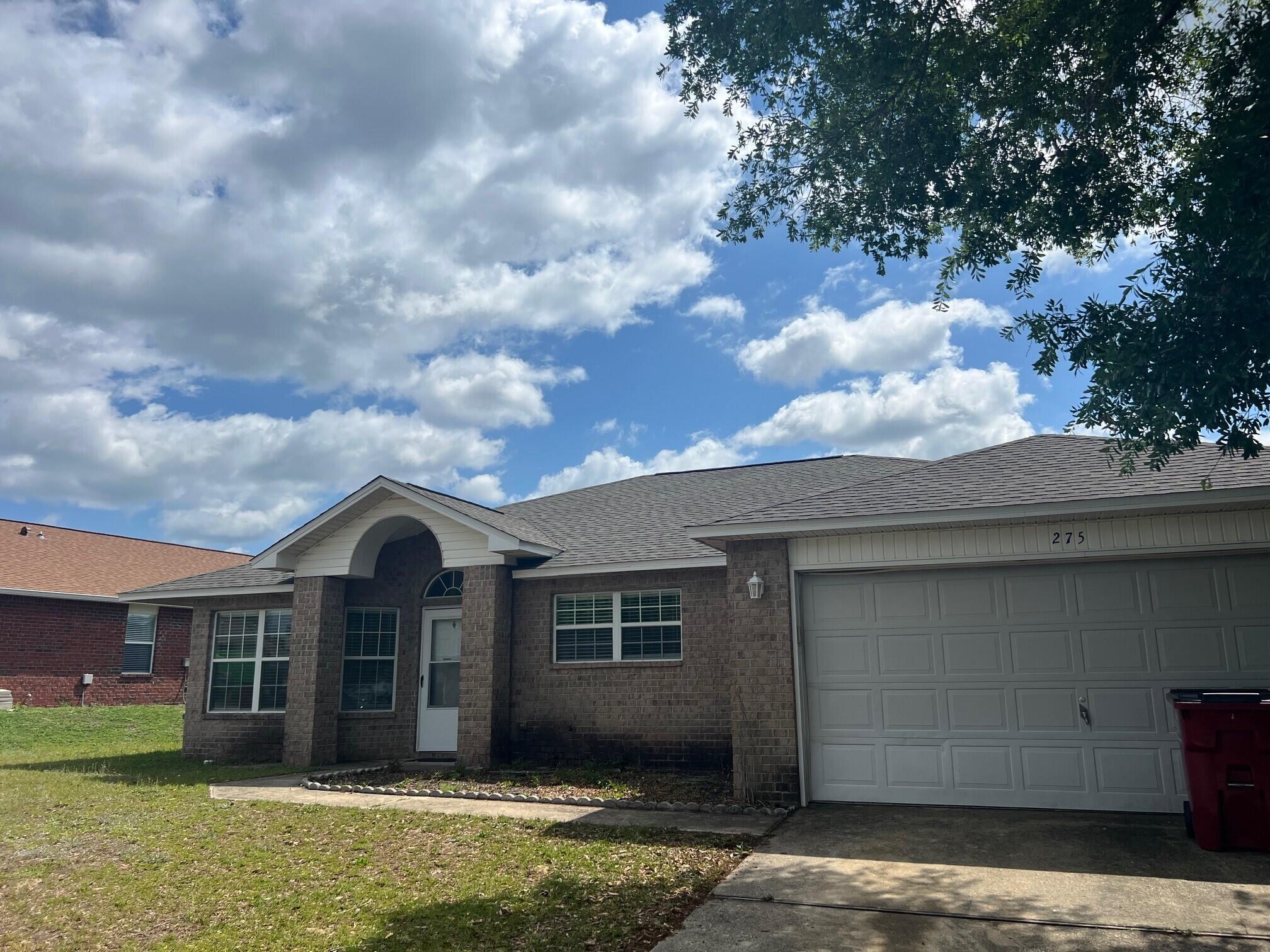 REDSTONE ESTATES - Residential Lease