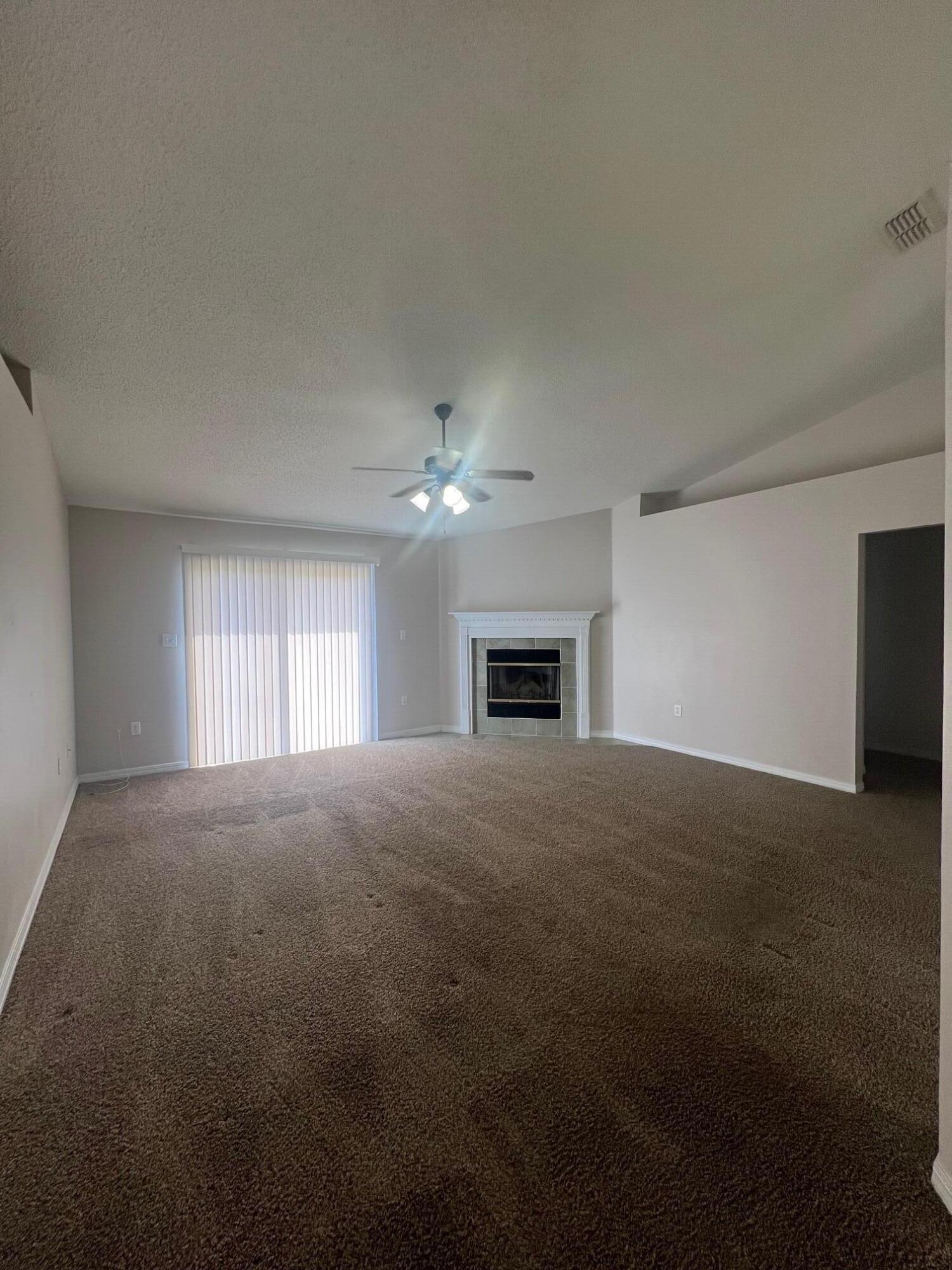 REDSTONE ESTATES - Residential Lease