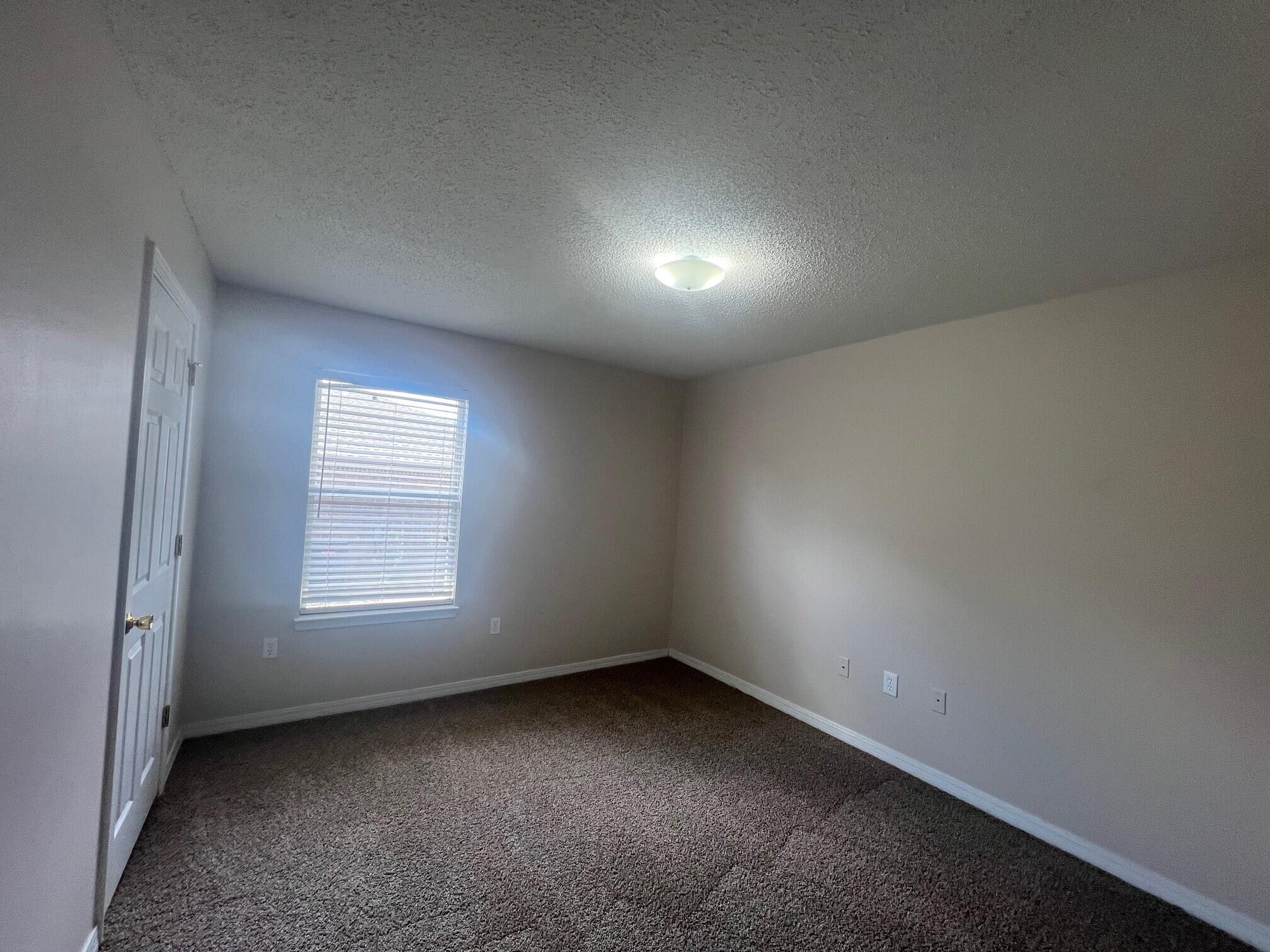 REDSTONE ESTATES - Residential Lease
