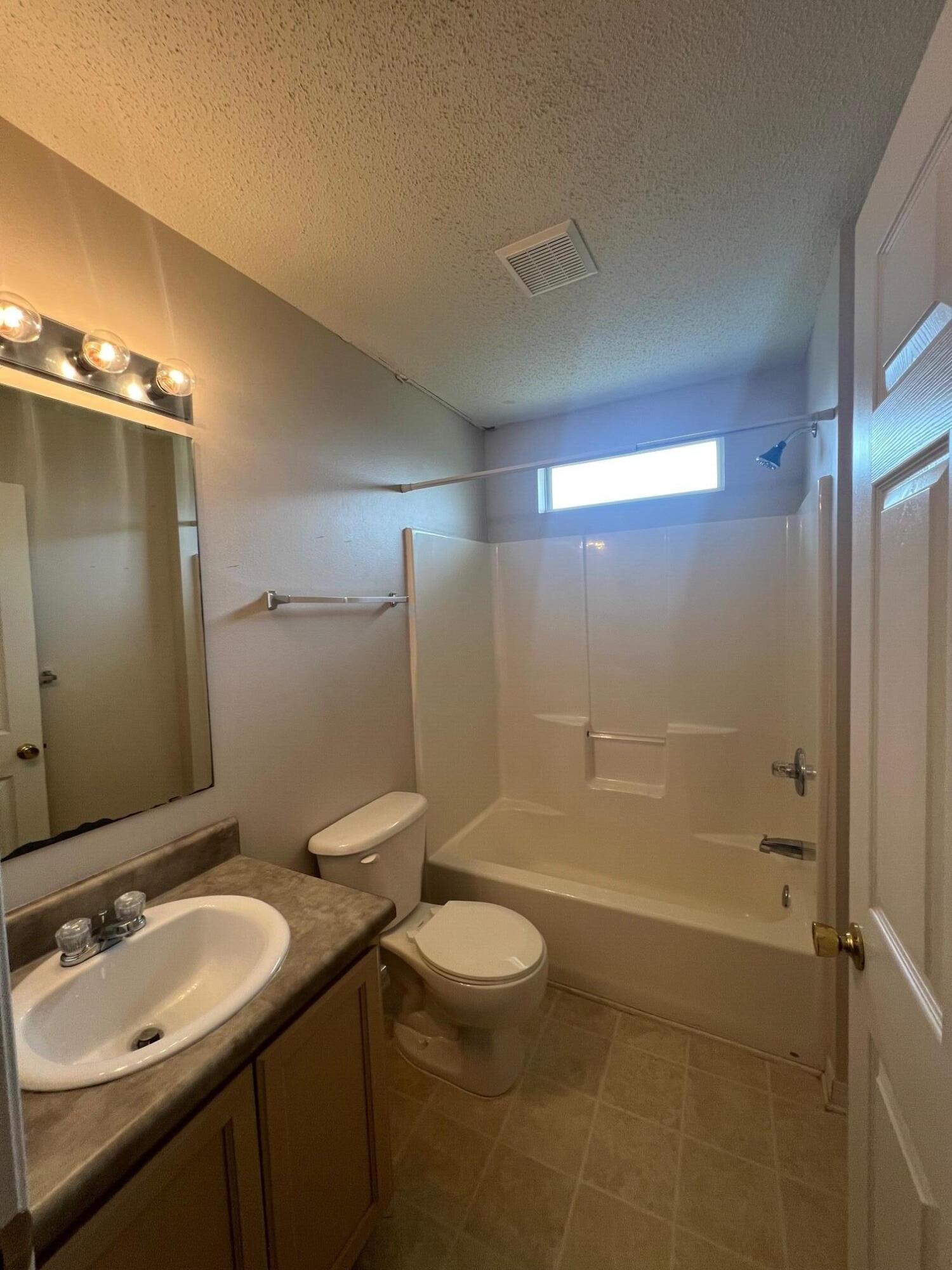 REDSTONE ESTATES - Residential Lease