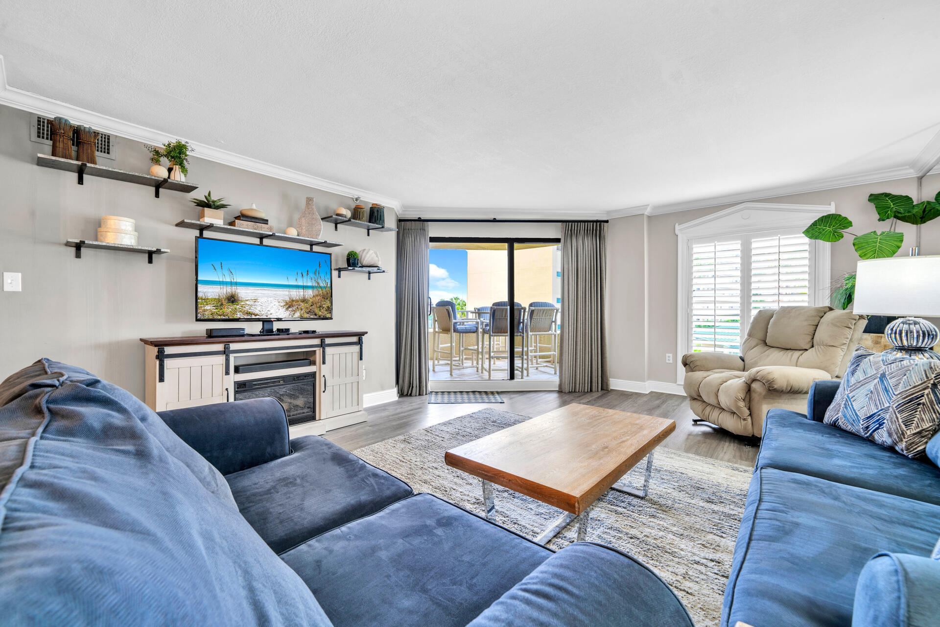 INLET REEF CLUB CONDO - Residential