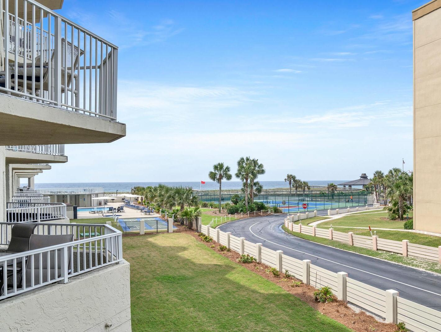 INLET REEF CLUB CONDO - Residential