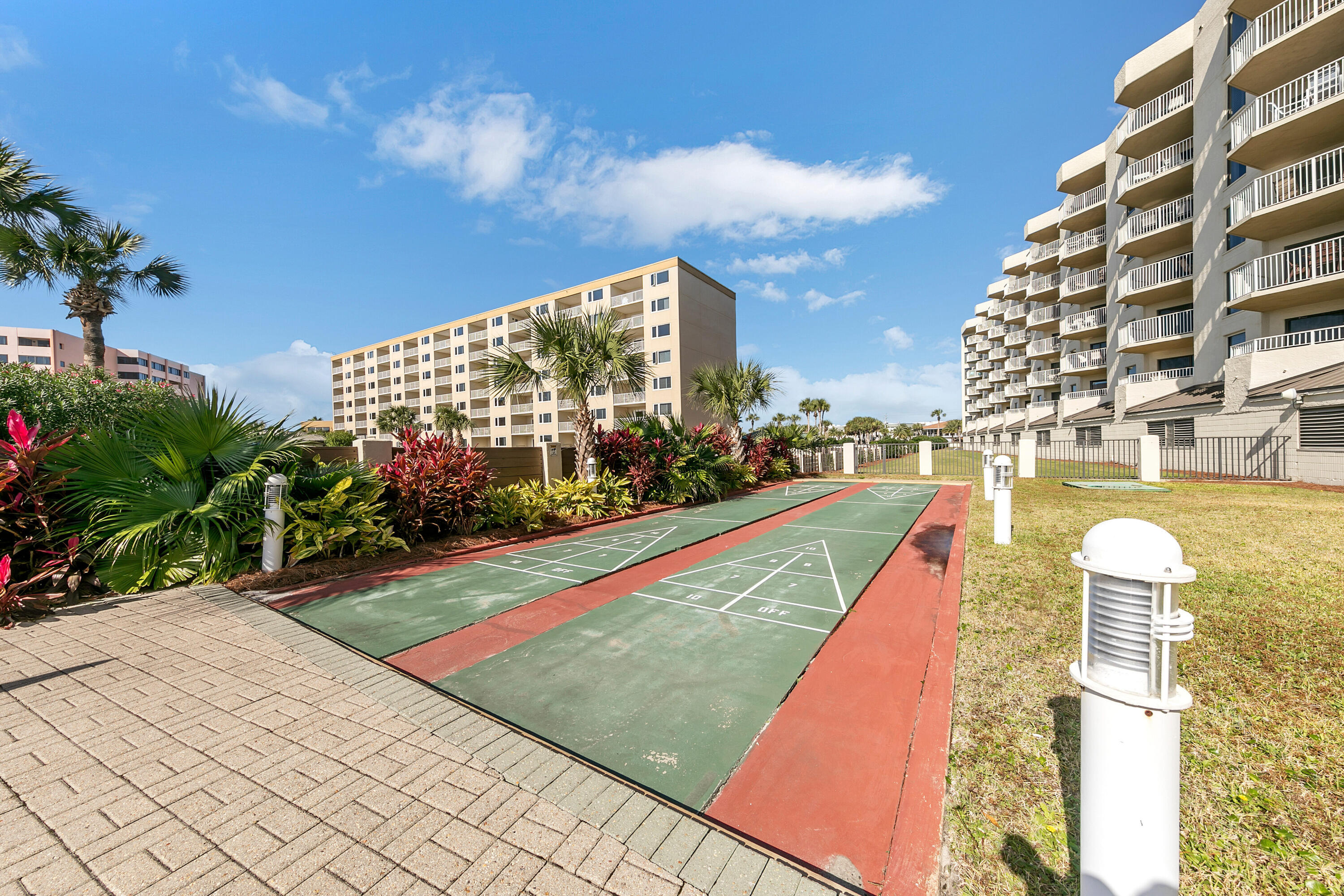 INLET REEF CLUB CONDO - Residential