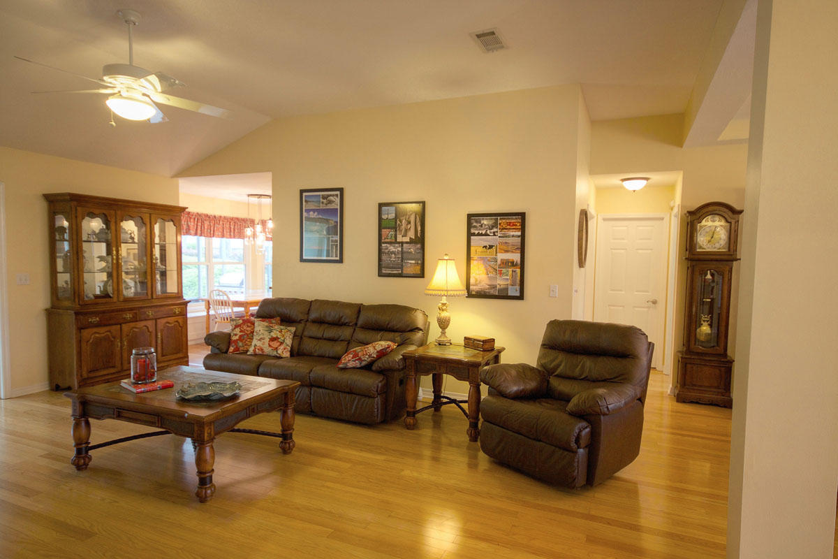 ST ANDREWS VILLAGE S II LOT 26 BLK A - Residential