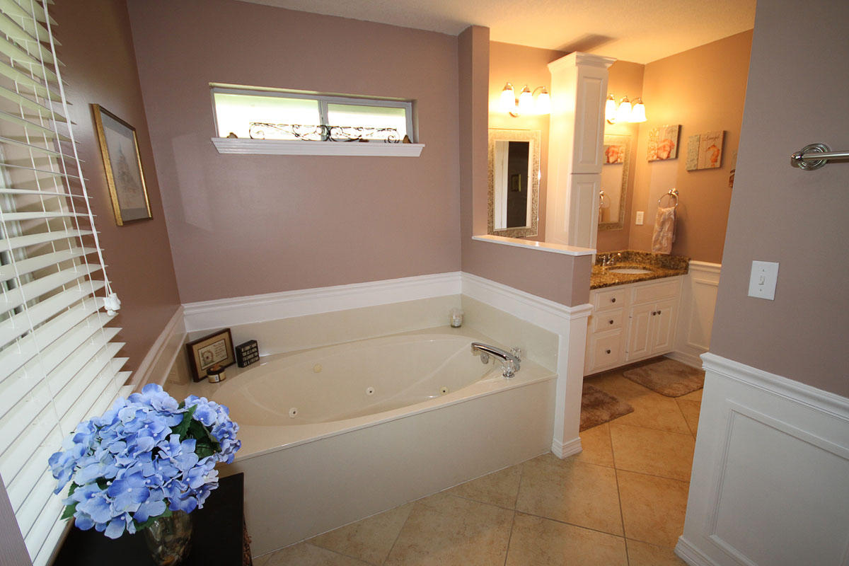 ST ANDREWS VILLAGE S II LOT 26 BLK A - Residential