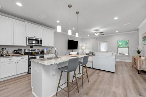 2275 Janet Street Navarre FL 32566