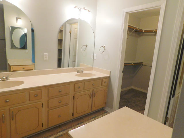 SAVANNAH OAKS - Residential