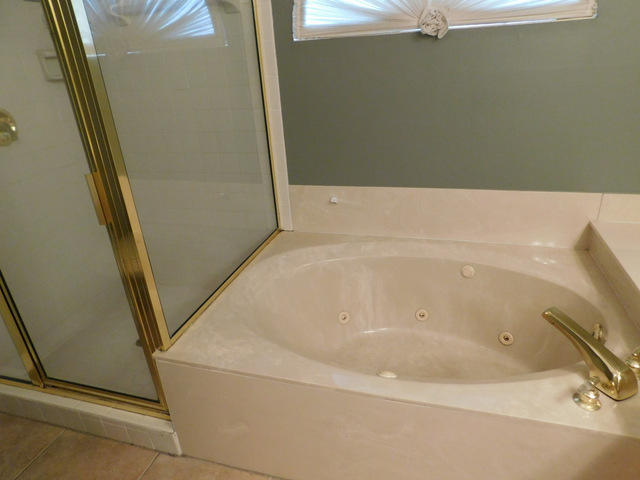 SAVANNAH OAKS - Residential