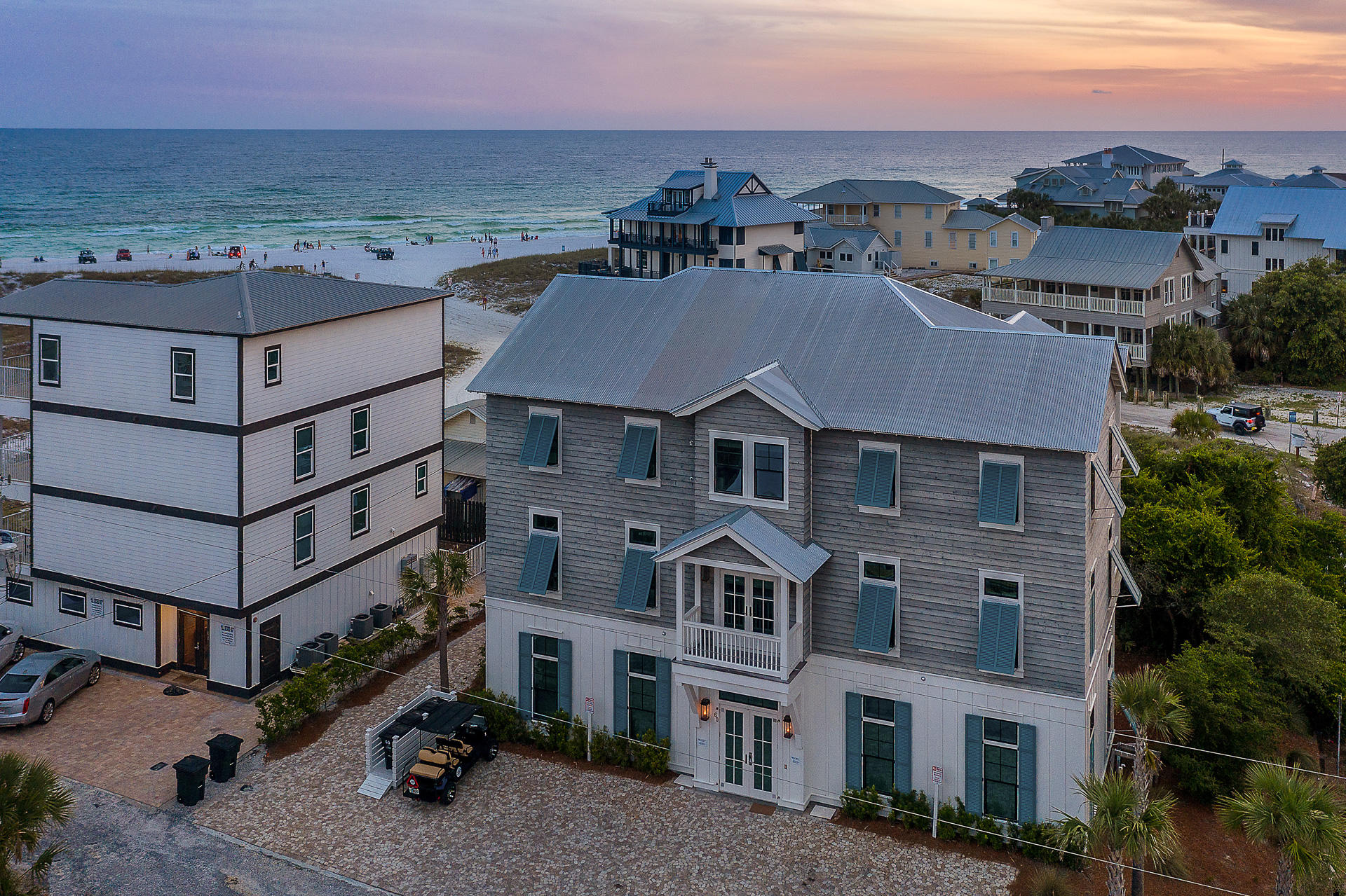 GRAYTON BEACH - Residential