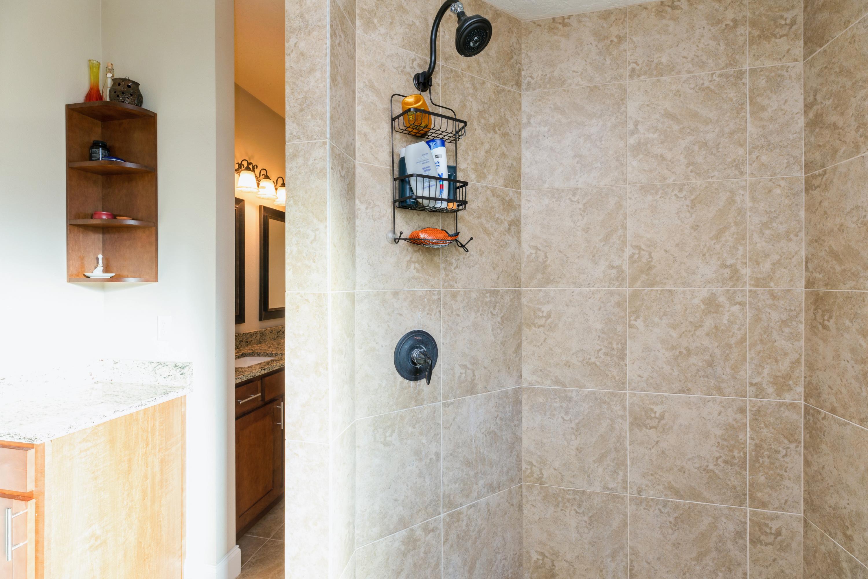 KAITLYNS PRESERVE - Residential