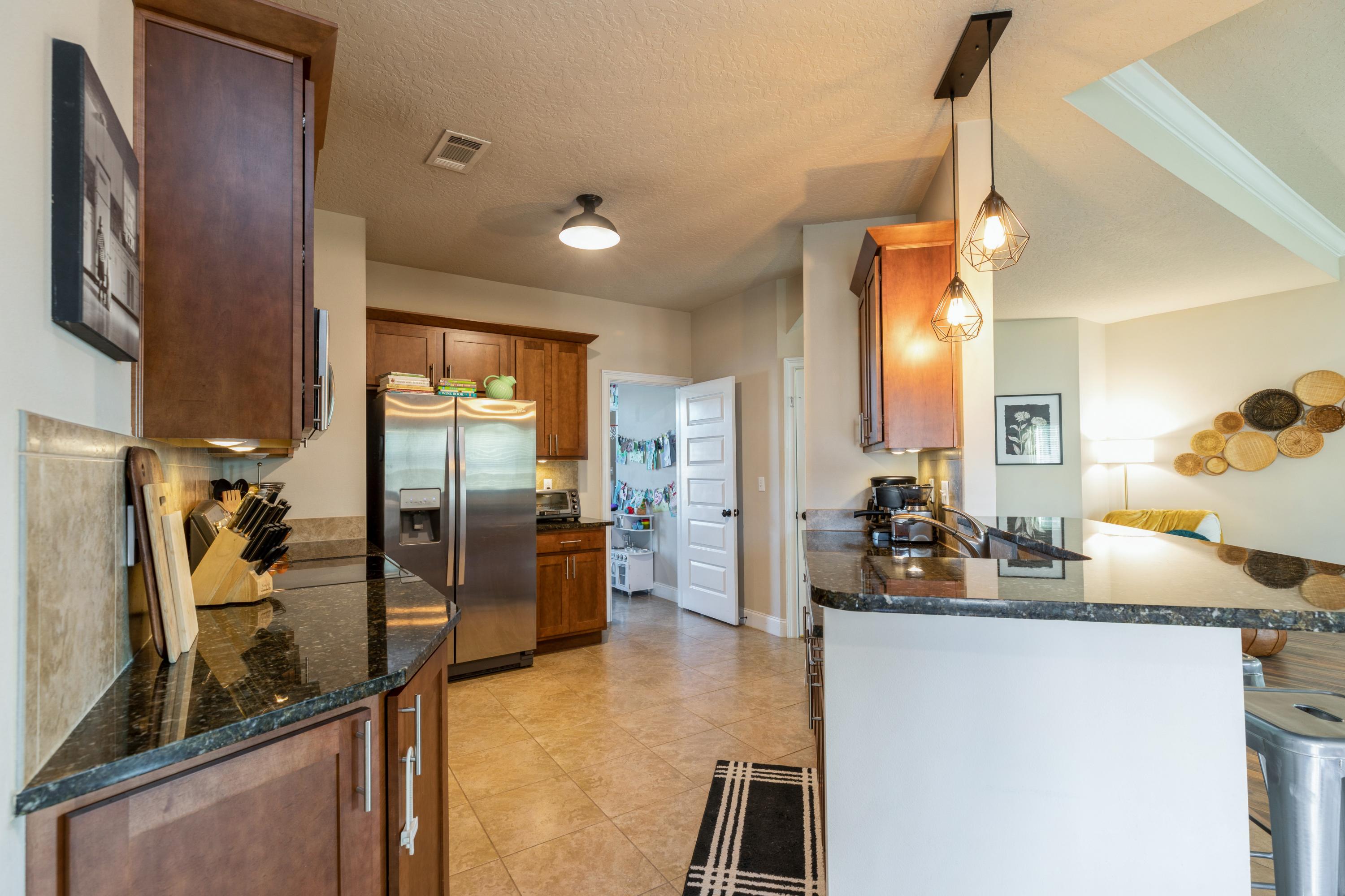 KAITLYNS PRESERVE - Residential